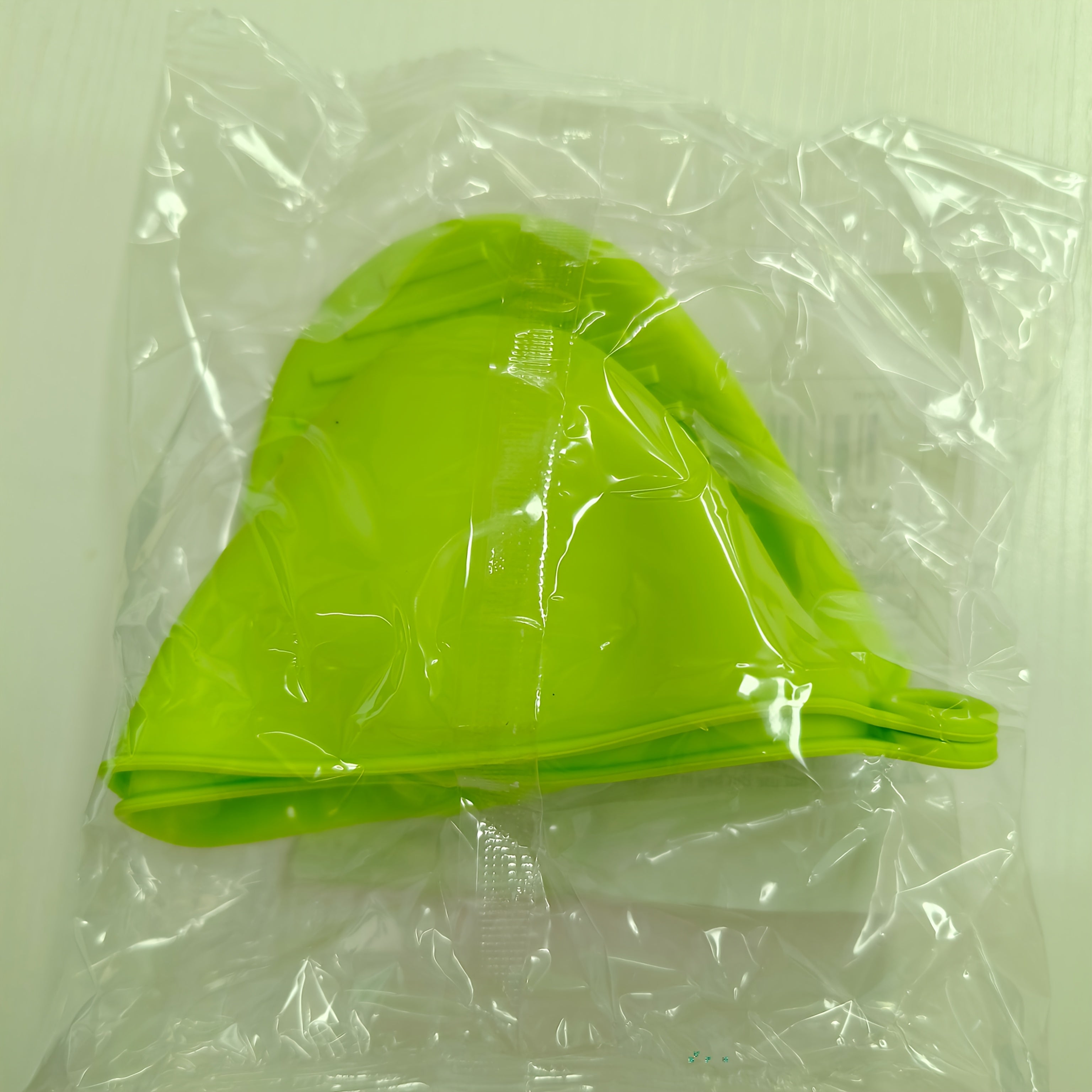 Silicone Pot Holder Clips Set of 1 Heat-Resistant Non-Slip Grip for Bowls Ovens Microwaves