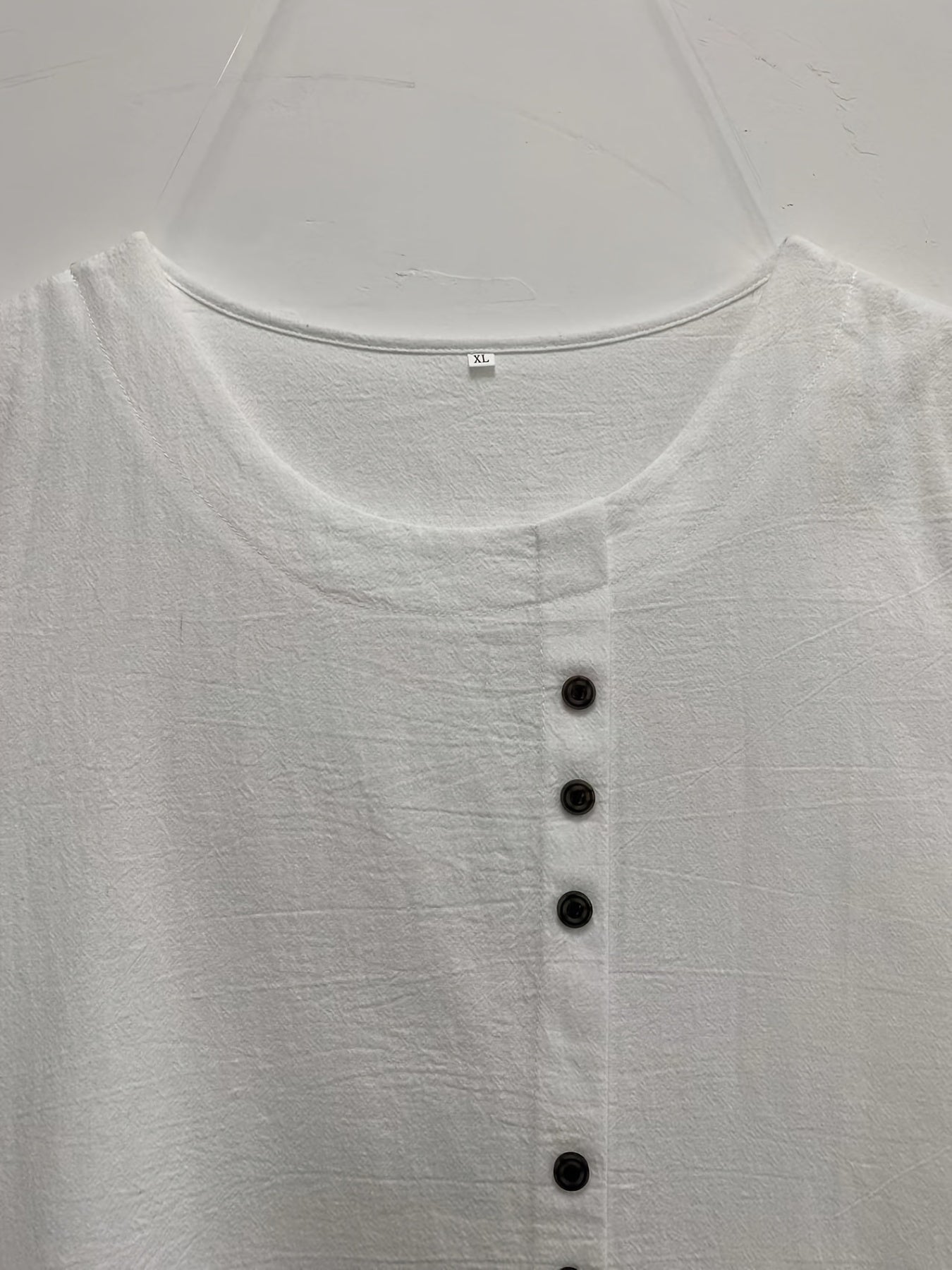 Plus o'lchamdagi ayollar uchun paxta keng bo'yinli qisqa qo'lli futbolka, bir rangda