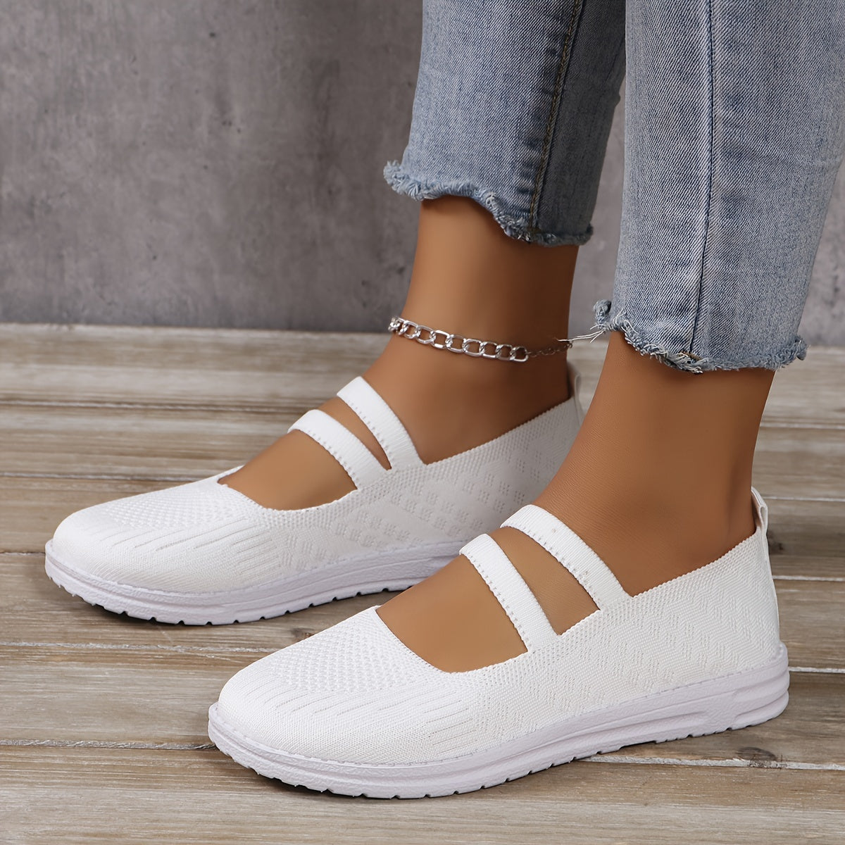 Women's Light Gray Slip-On Sneakers Breathable Knit Low-Top Elastic Ankle