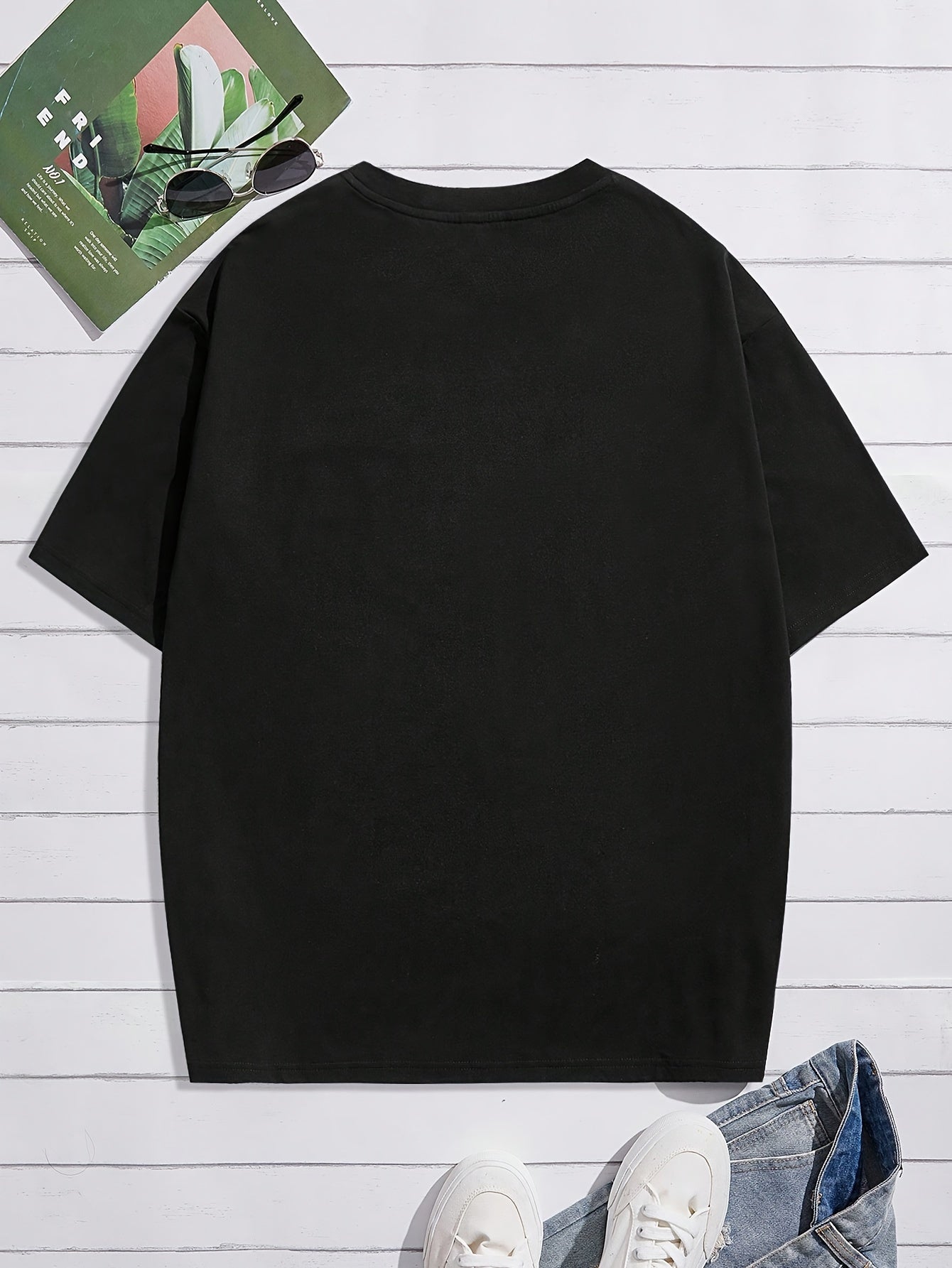 Plus Size Men's Casual Cotton Crew Neck T-Shirt with Graphic Design