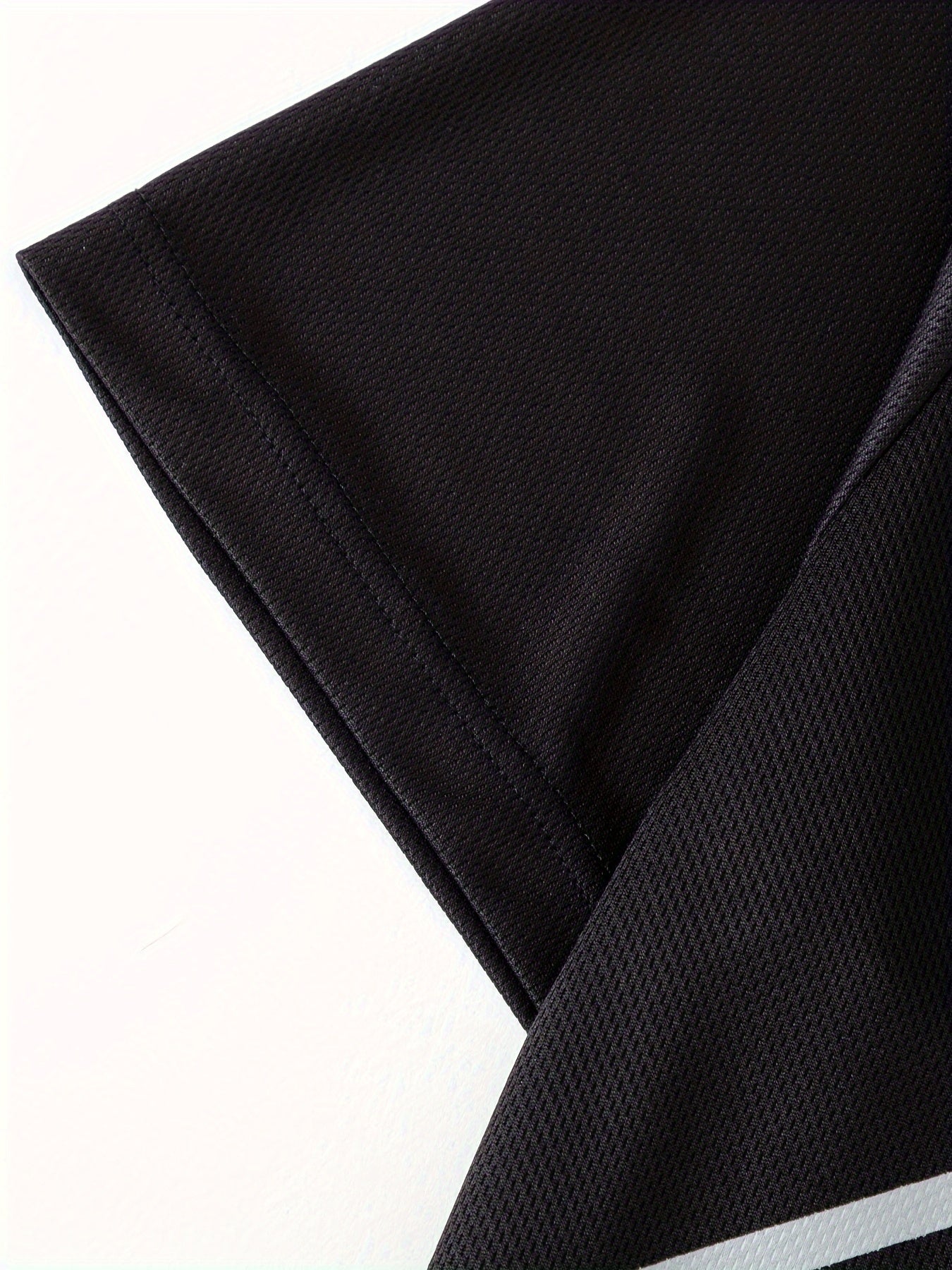 Men's Summer Outfit Set Short-Sleeve Crew Neck Shirt and Shorts Polyester Print