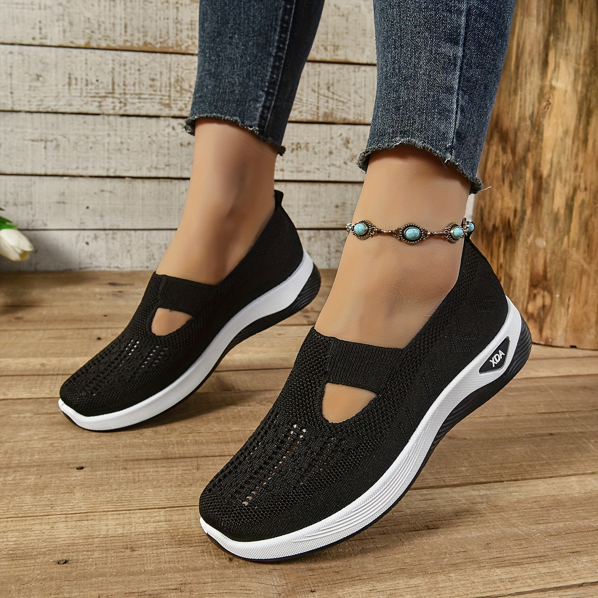 Women's Casual Mesh Sports Shoes for Running and Exercise