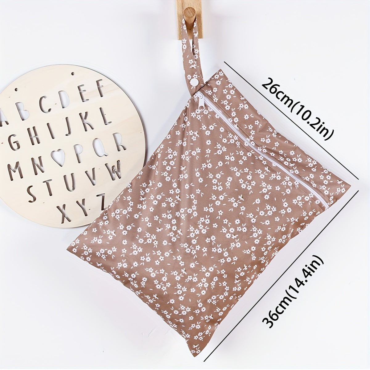 2 ta gullar va hayvonlar naqshidagi pampers sumkasi to'plami, shu jumladan portativ nam/quruq sumka va suv o'tkazmaydigan pampers sumkasi