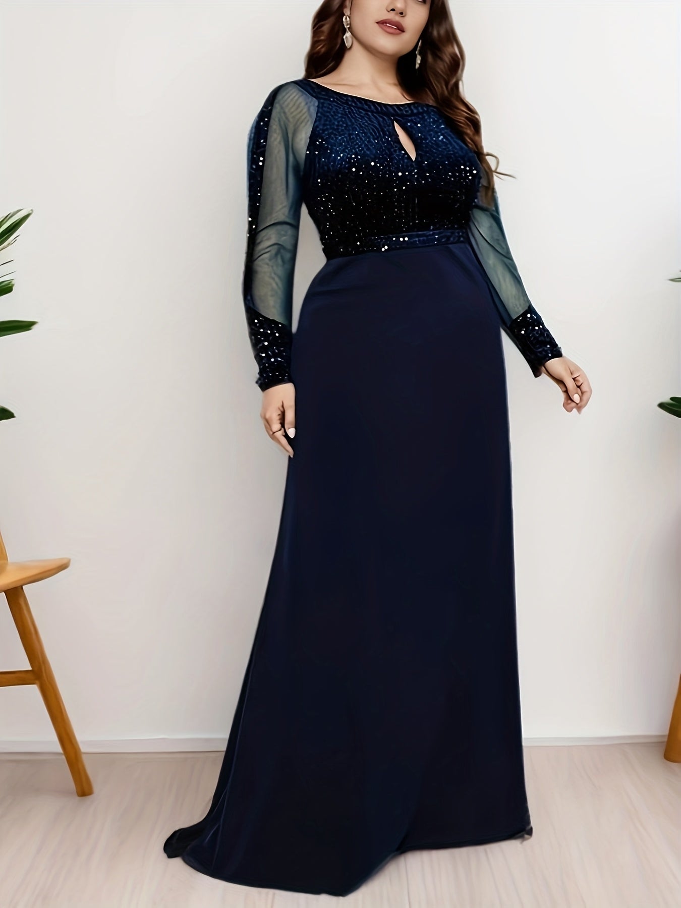 Women's Sequin Long Sleeve Gown Polyester Formal Party Dress