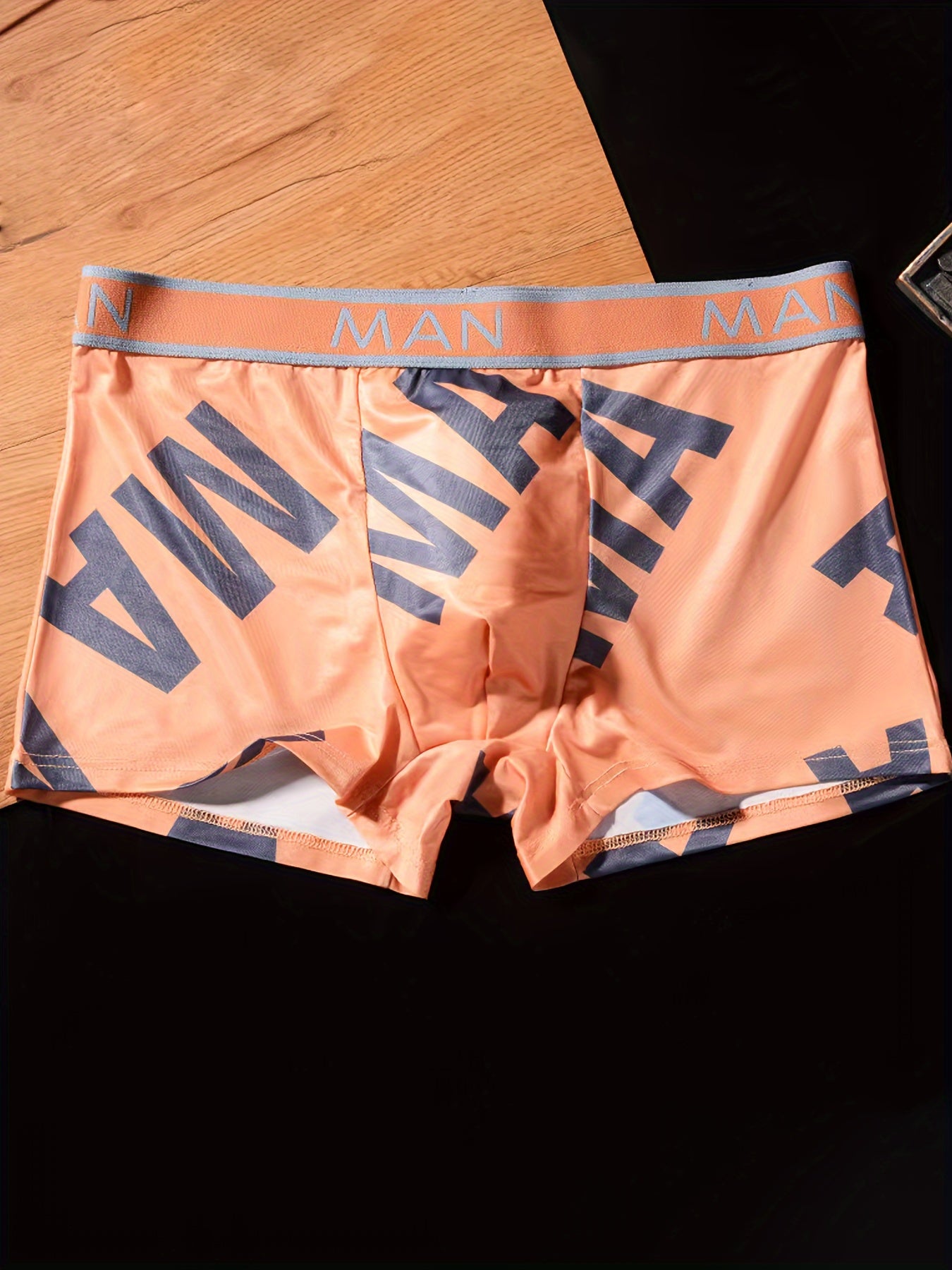Erkaklar uchun 8 ta to'plam tez quriydigan boxer shortlari, alifbo naqshi bilan, Polyester 93%, Spandex 7%, hidga qarshi, yengil tasodifiy sport shortlari