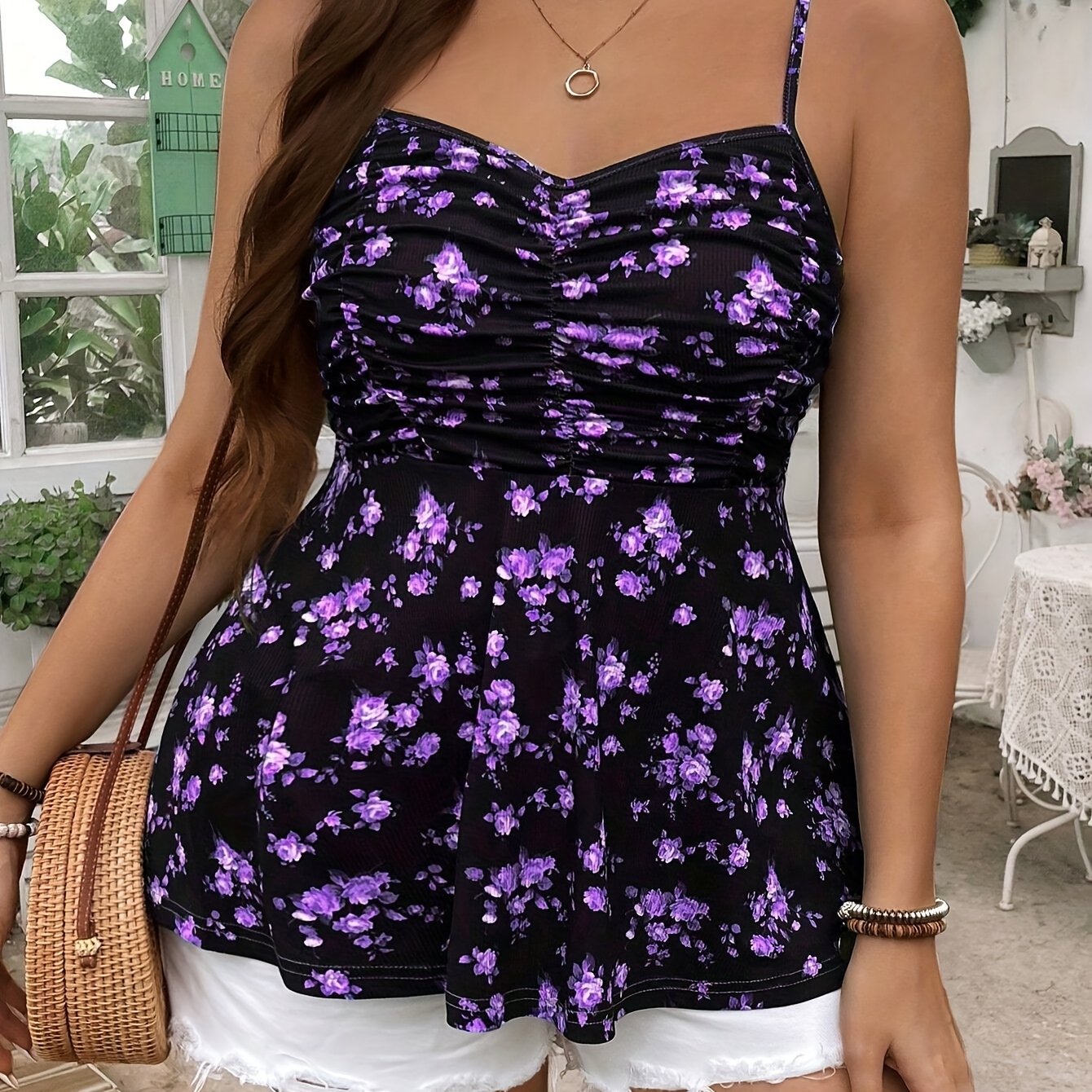 Top de tirantes finos con estampado floral para mujer de tallas grandes, de hombro caído y con fruncido, verano