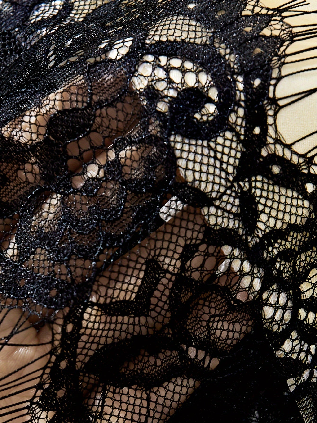 Women's Lace Letter Print Pajama Set with Spaghetti Strap Top and Bow-Decorated Shorts