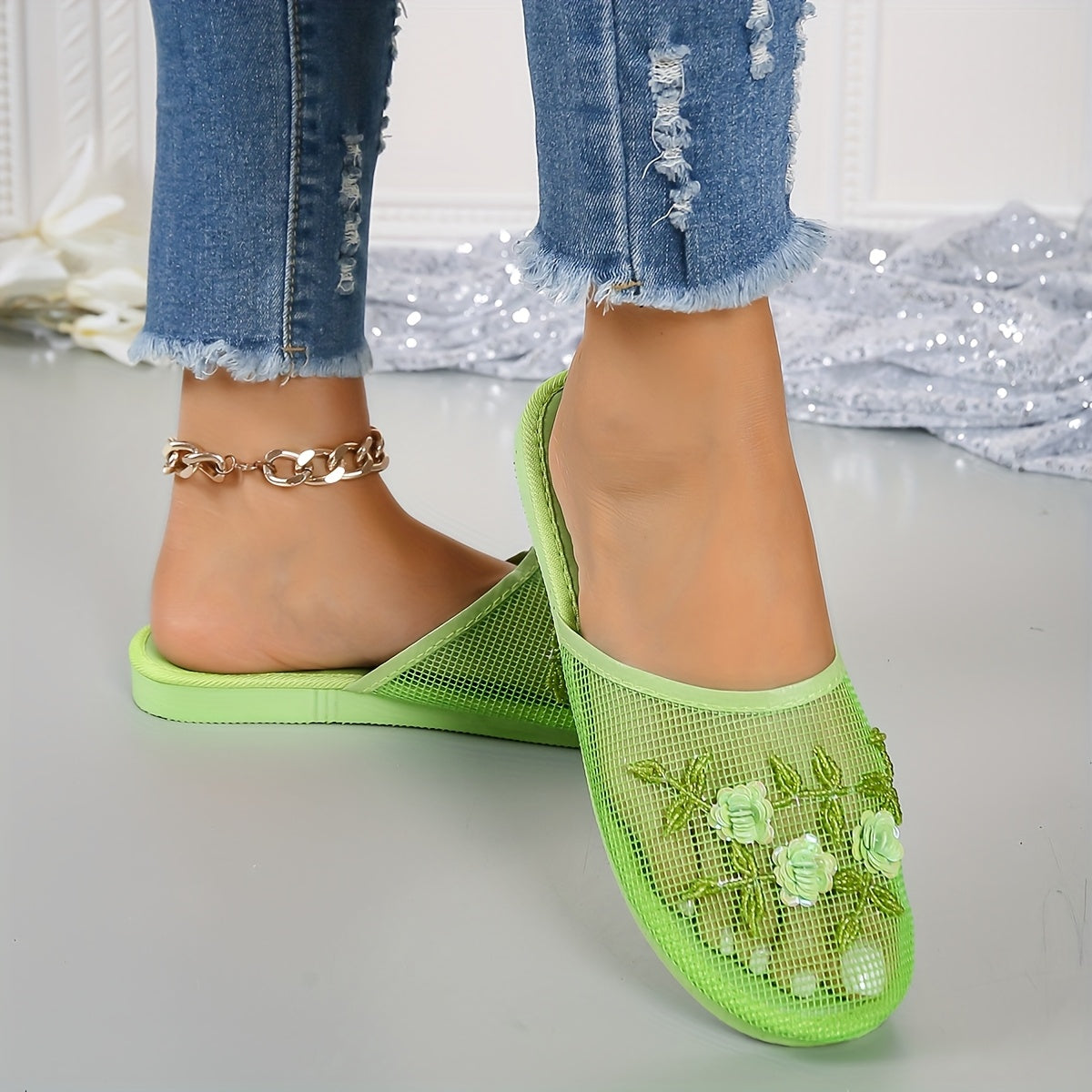 Women's Flat Sandals With Flower Sequins and Beaded Detail