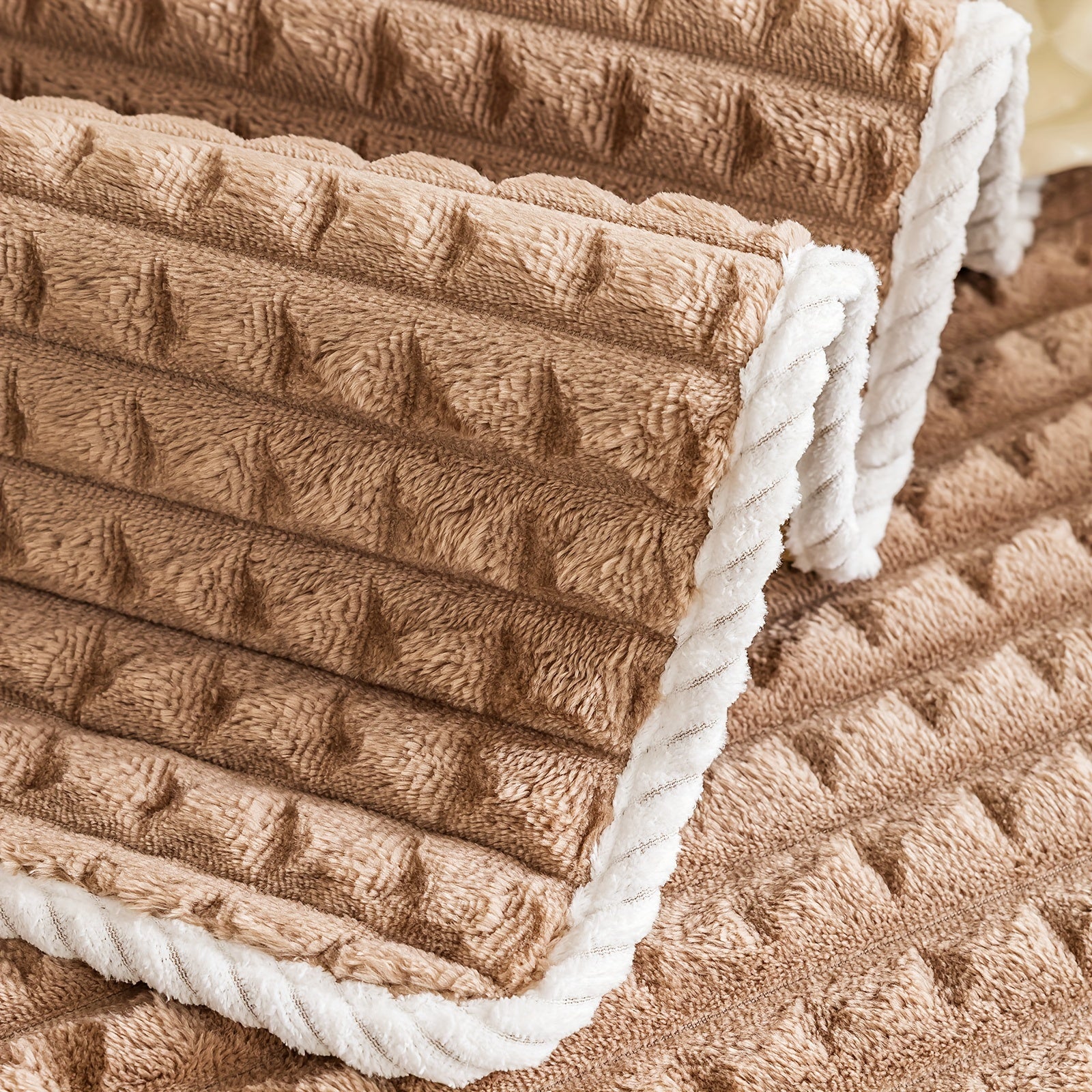 Нескользящая плюшевая накидка на диван для всей мебели, безопасная для домашних животных, легко очищается