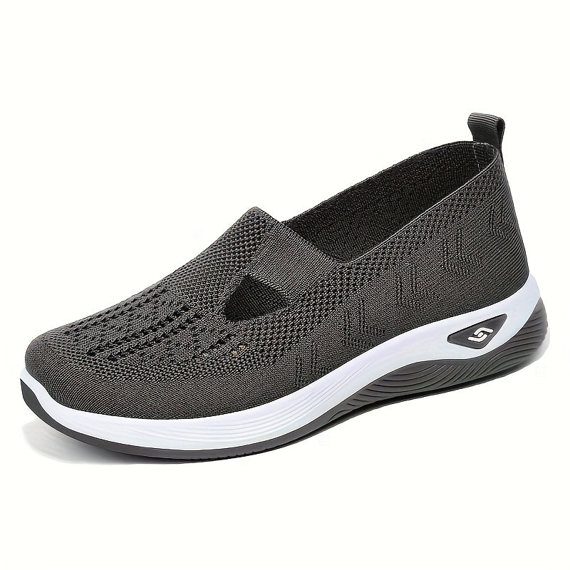 Ayollar uchun slip-on krossovkalar - Havo o'tkazuvchi mato, kauchuk taglik, past-to'plam, barcha mavsumga mo'ljallangan poyabzal