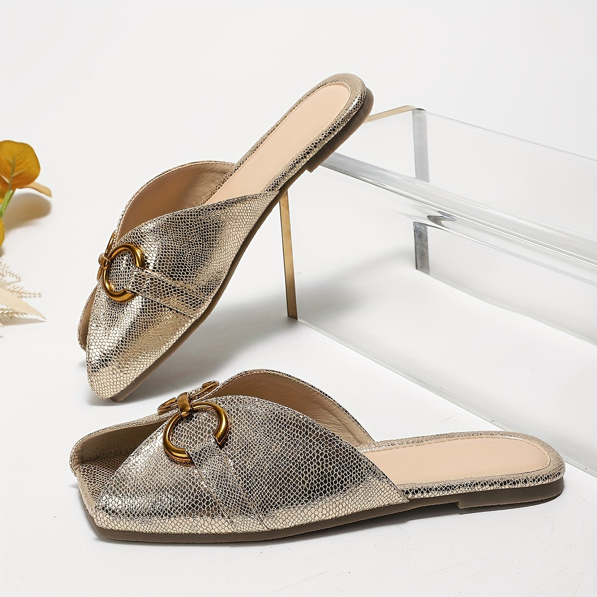 Women's Solid Color Lightweight Flat Metallic Buckle Slides for Summer Vacation