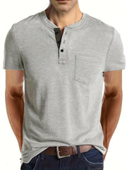 Erkaklar uchun plussiz casual Henley ko'ylagi, qattiq qora rangda, qisqa yenglar, ko'krak cho'ntagi va tugma tafsilotlari bilan, polyesterdan tayyorlangan va mashinada yuvish mumkin.