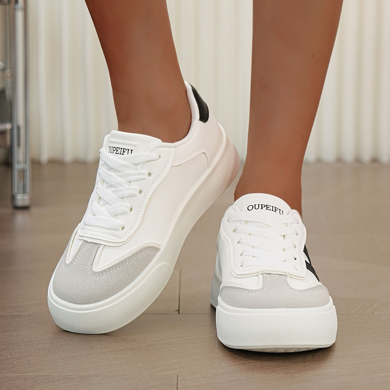 Women’s Casual Sneakers Lightweight PU Low Tops Breathable Fabric Rubber Sole