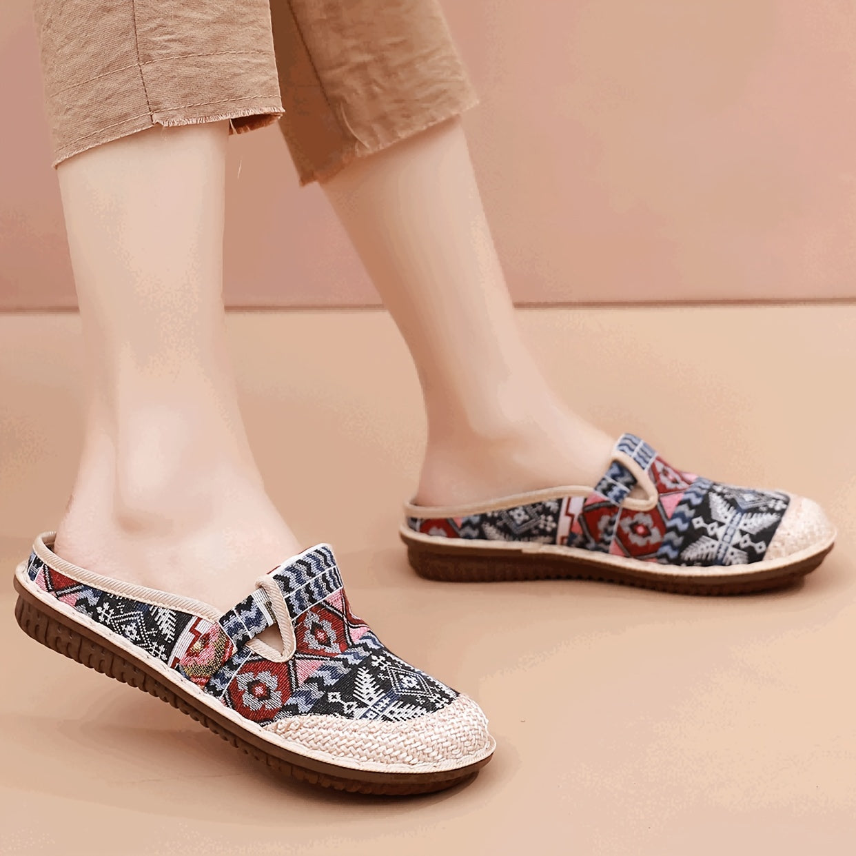 Women's Summer Tribal Style Slip-On Shoes Breathable Fabric All-Season Flowers