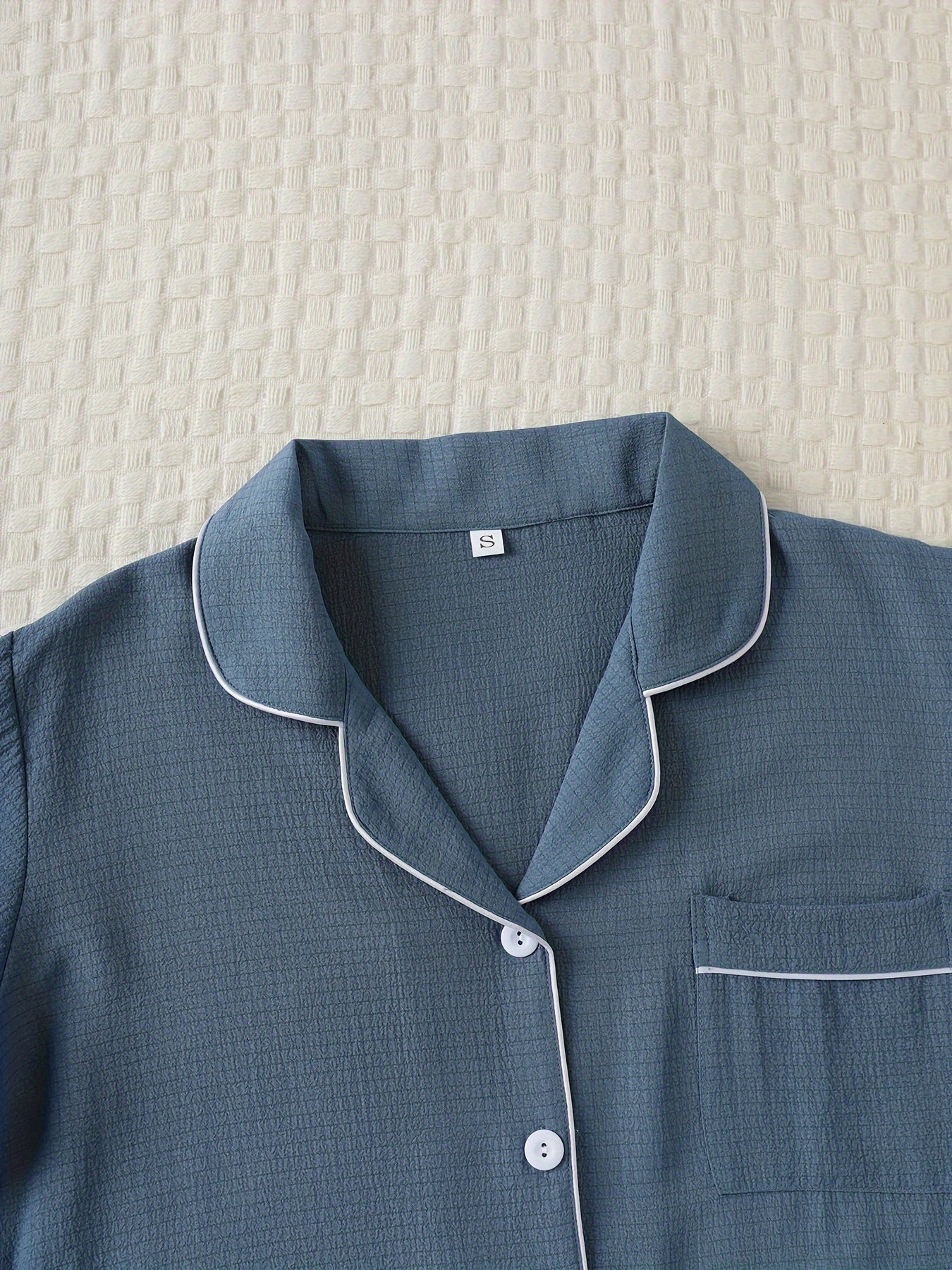 Women's Summer Pajama Set Short Sleeve Button-Up Top with Lapel Collar and Elastic Shorts