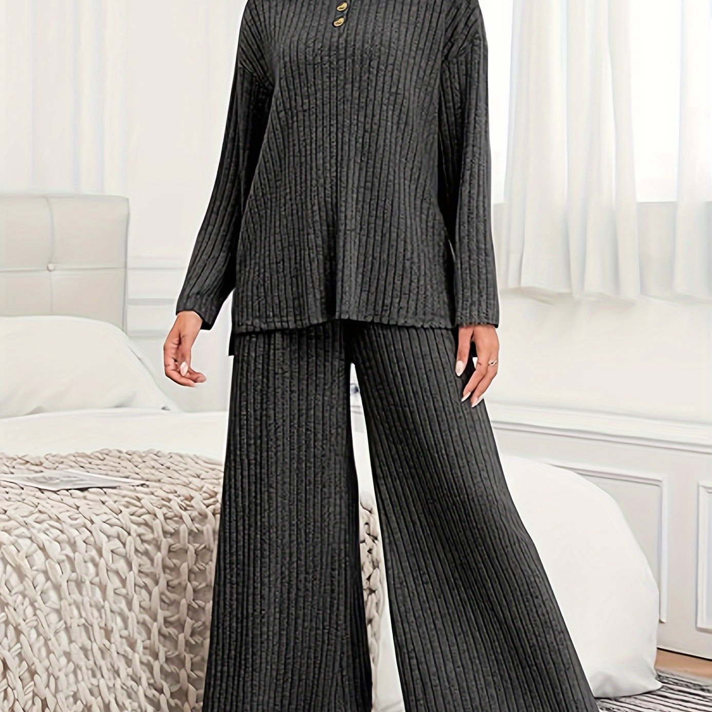 Women's Casual Suit with Ribbed Knit Top and Wide-Leg Hooded Pants