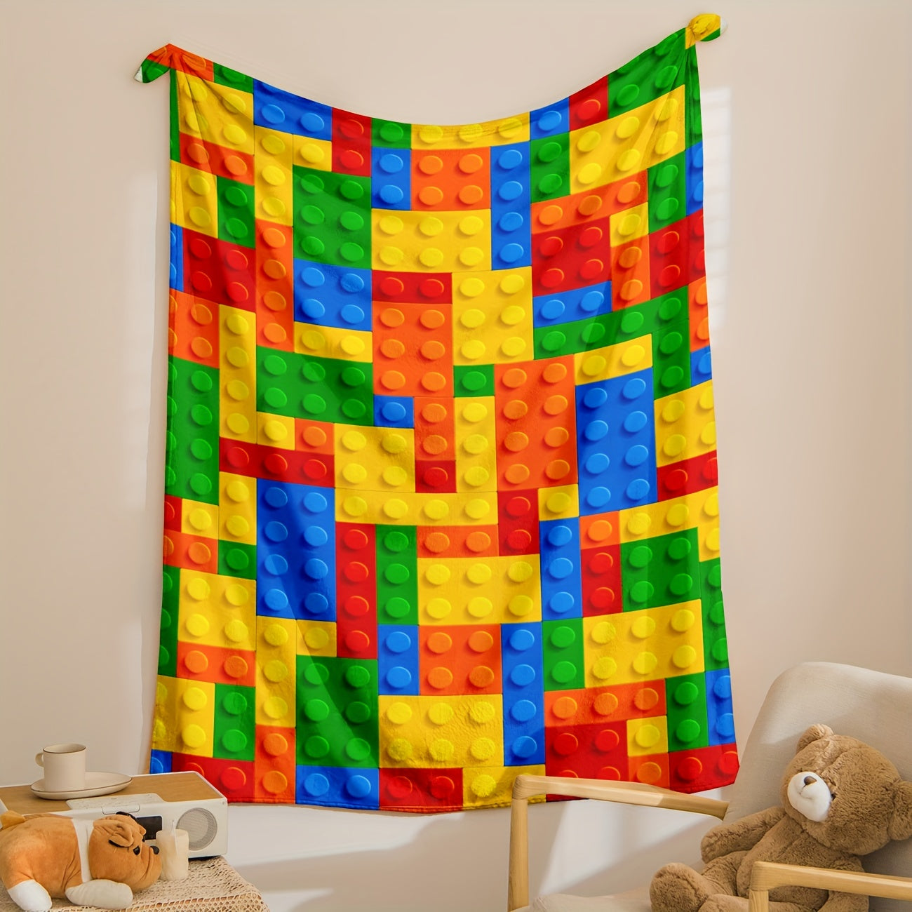 Мягкое и удобное фланелевое одеяло из 1 шт. с конструкторами идеально подходит для обеденного перерыва, дивана или кемпинга. Это легкое одеяло — отличный подарок для дома и может использоваться в гостиной, офисе или на диванном кресле или кровати.