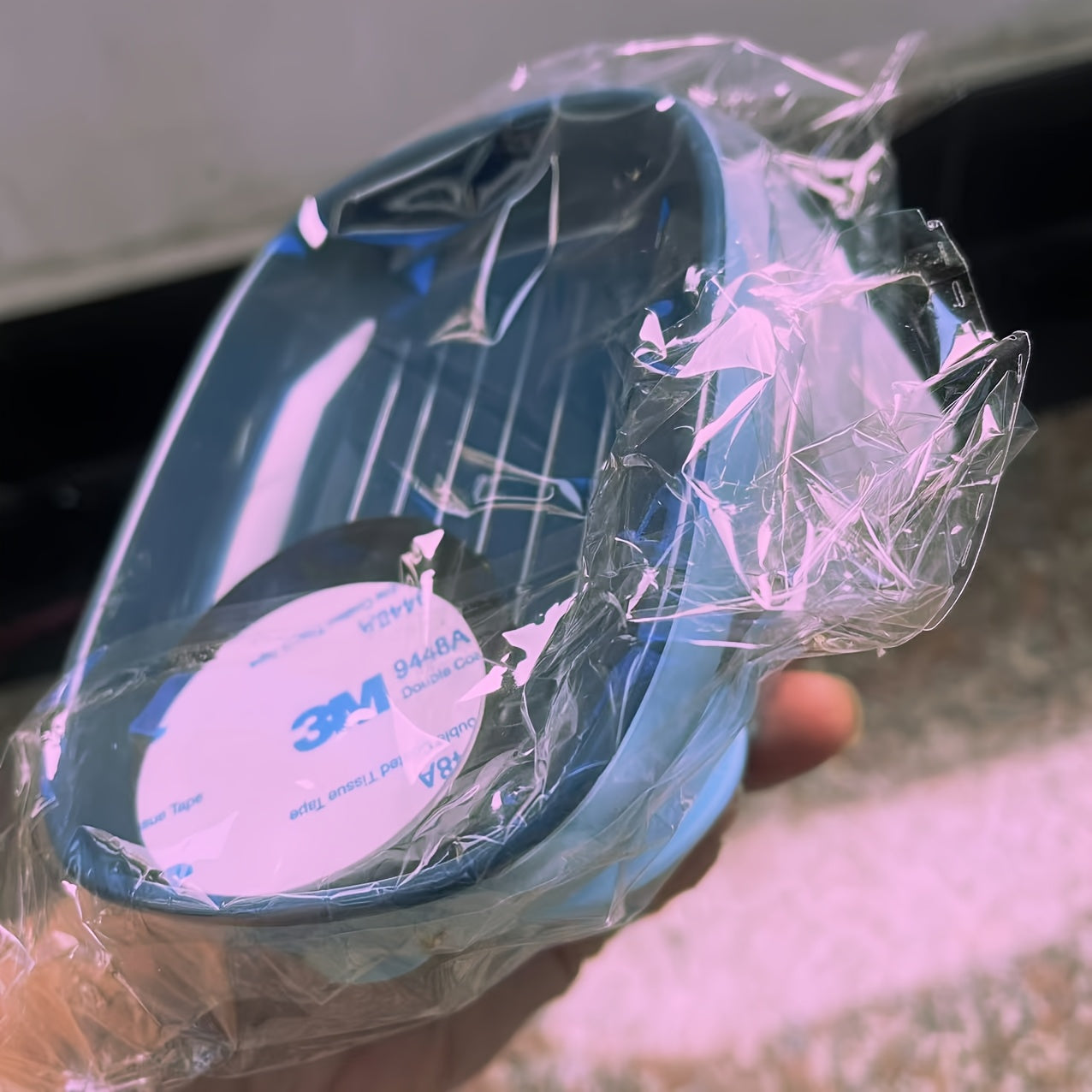 Oval Plastic Soap Dish with Drainage Blue and White Bathroom Organizer