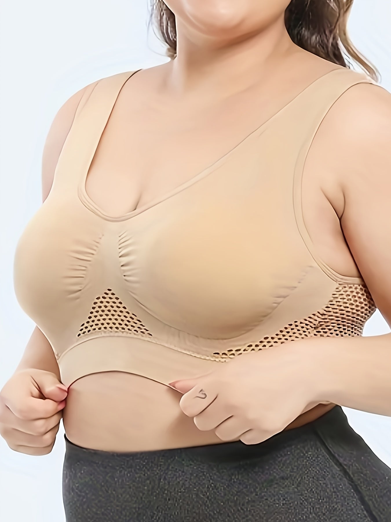 Women's Seamless Sports Bra Set Breathable Mesh High Support for Yoga Running