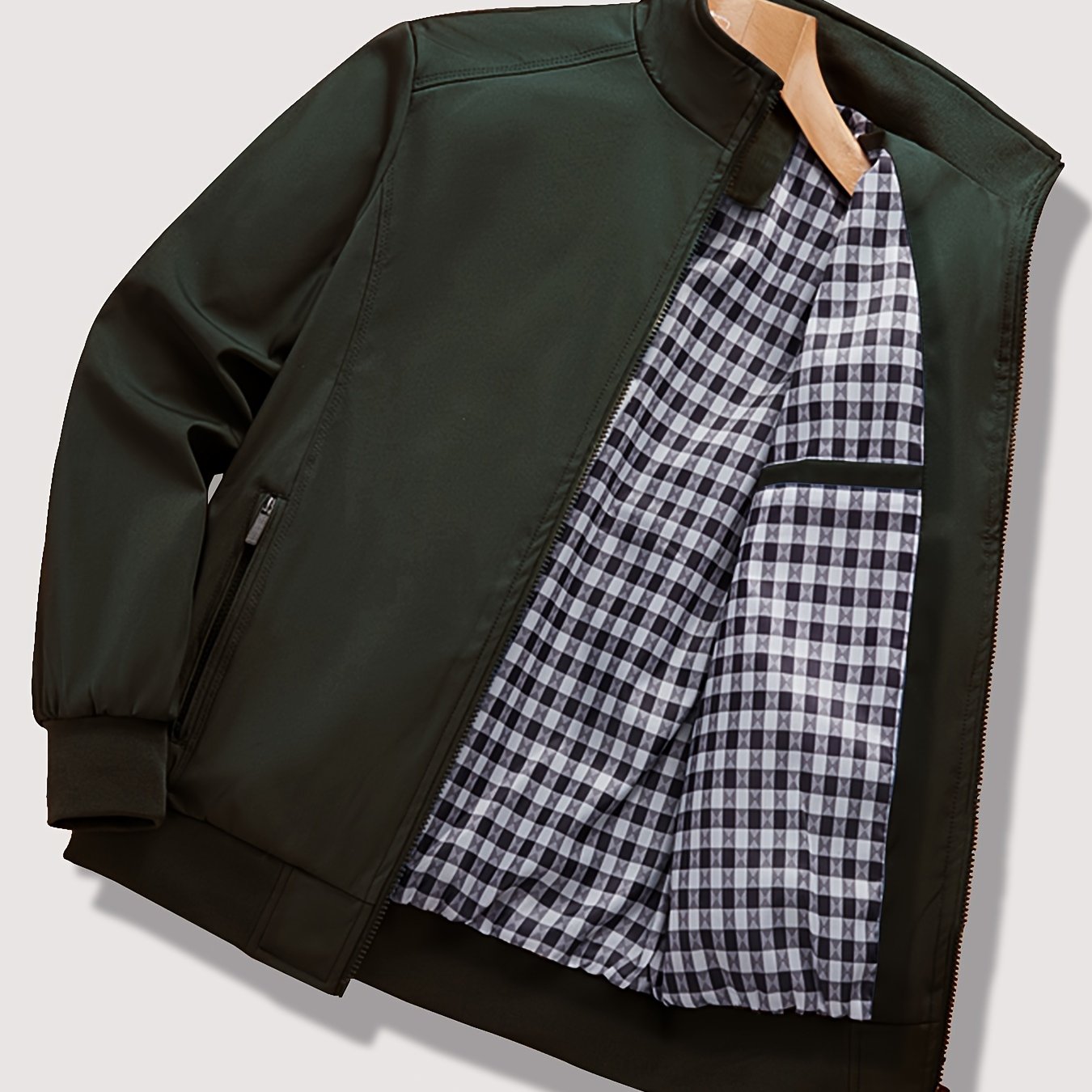 Men's Softshell Jacket with Pockets Zipper Stand Collar for Spring Autumn Outdoor