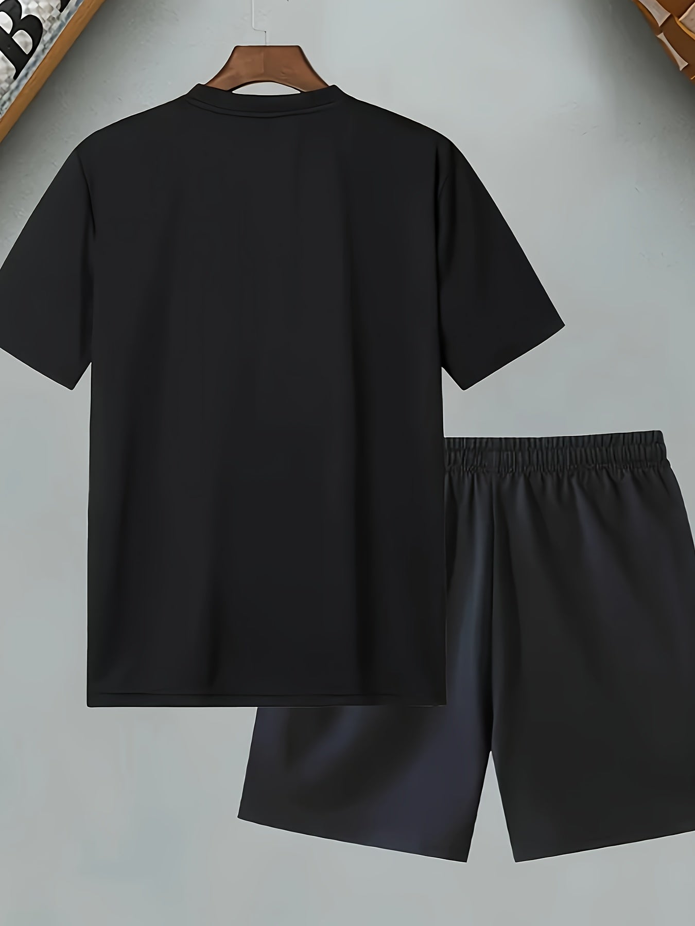 Men's Polyester Knit Tracksuit Set with Graphic Print and Pocket Details