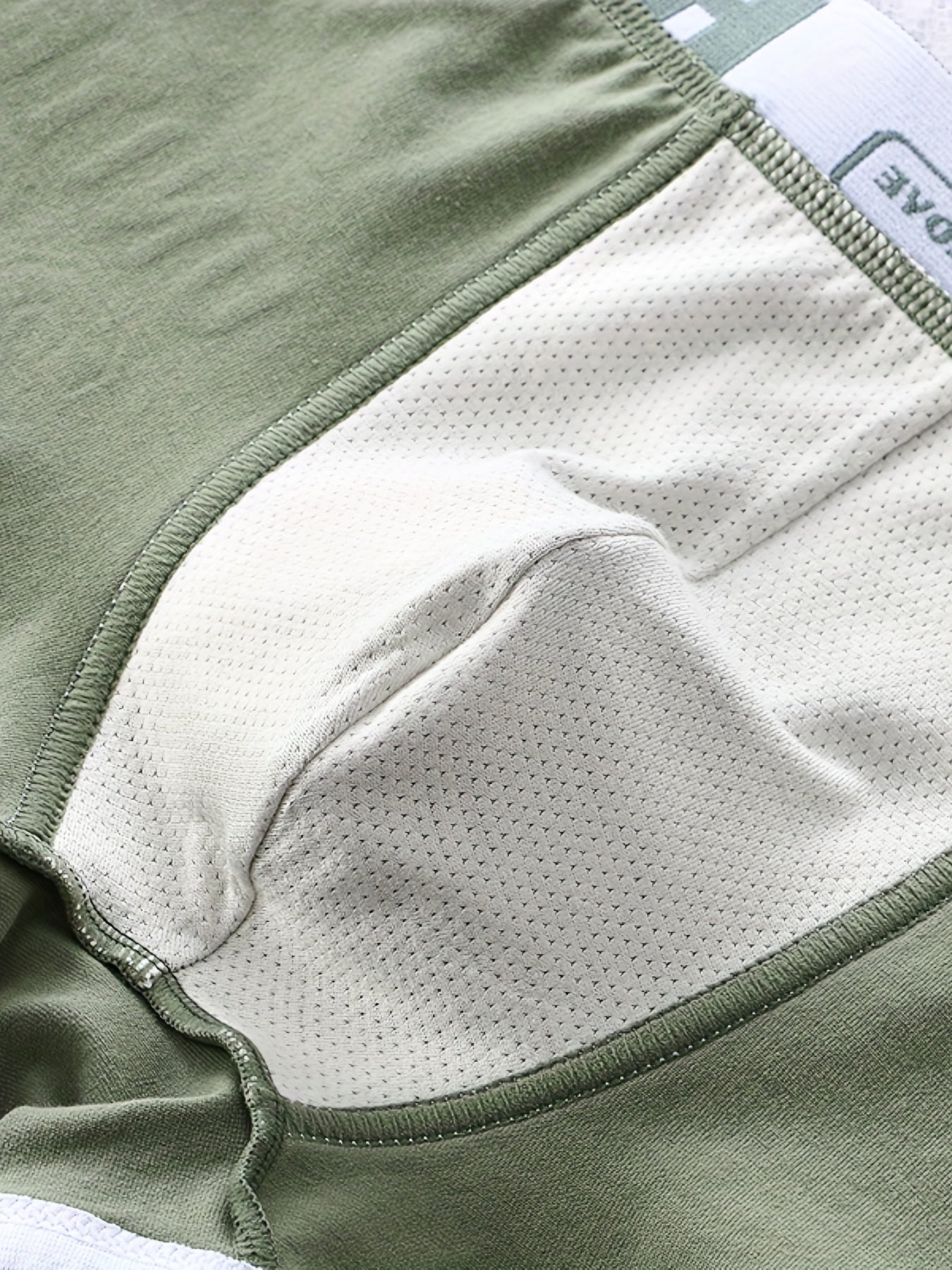 Men's Cotton Boxers Briefs Mid-Waist Breathable Solid Color 3-Pack