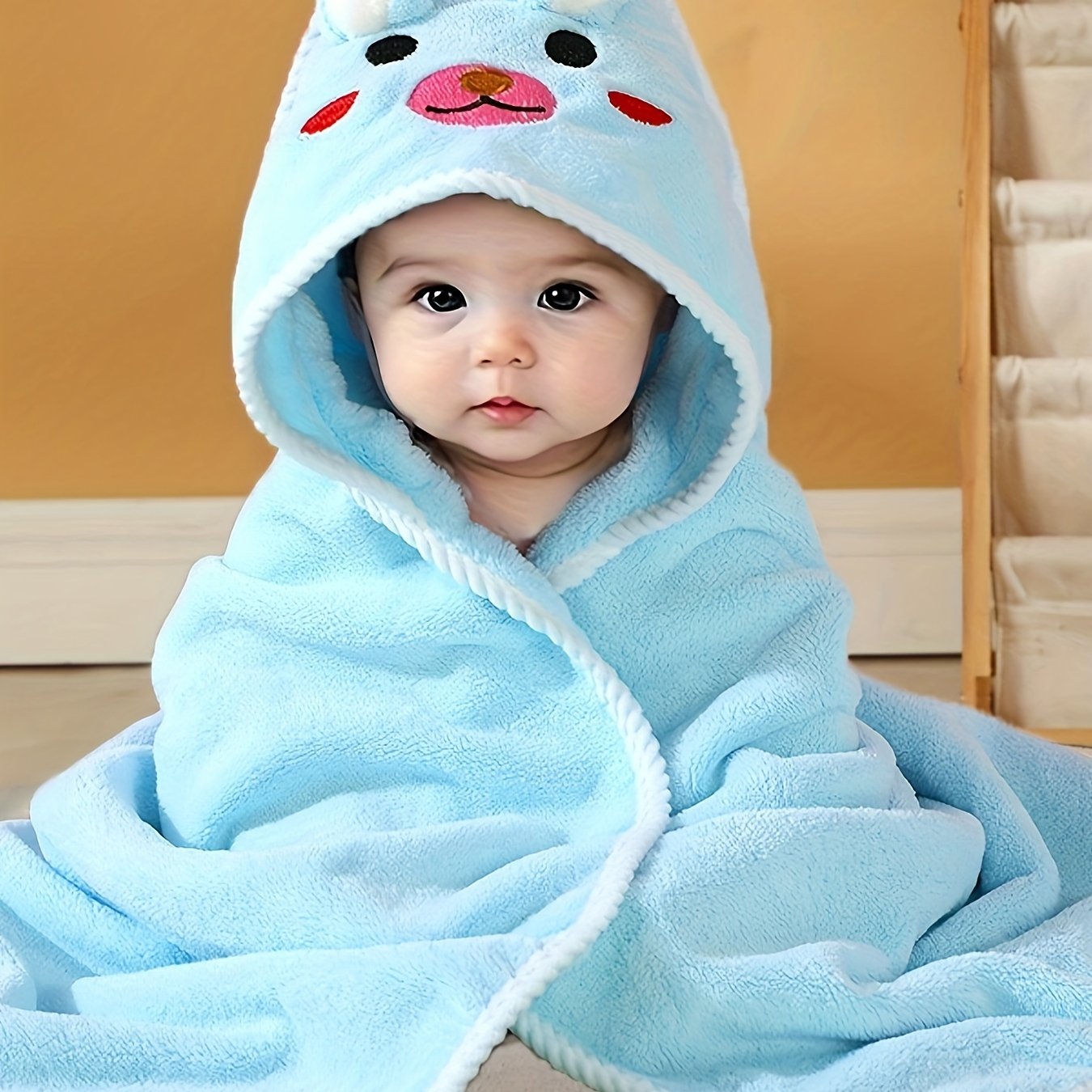 Baby Hooded Bathrobe for Babies with Animal Pattern, Absorbent, Soft, for Swimming and Bathing
