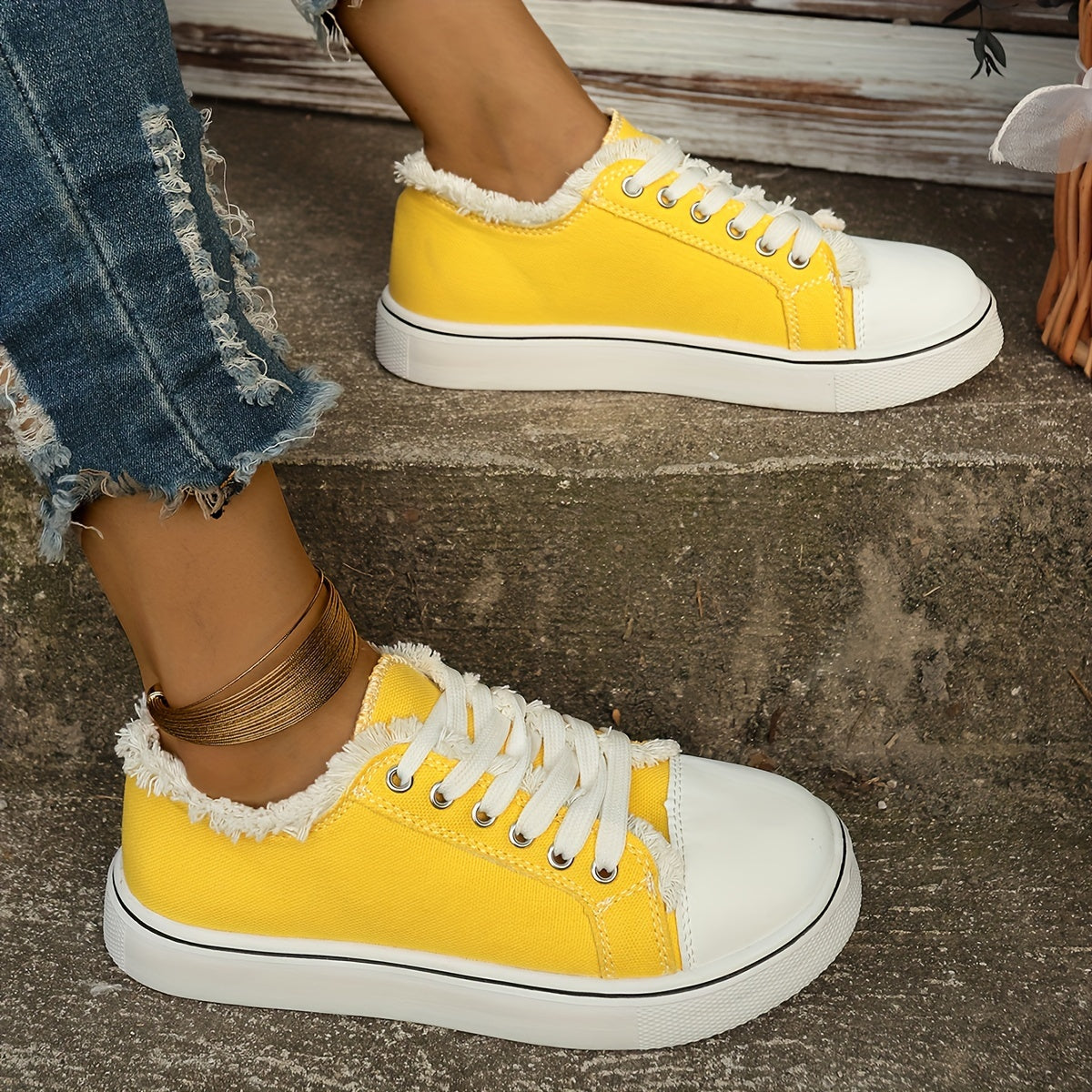 Women's Casual Canvas Sneakers, Low Top, Flat Walking Shoes Plus Size