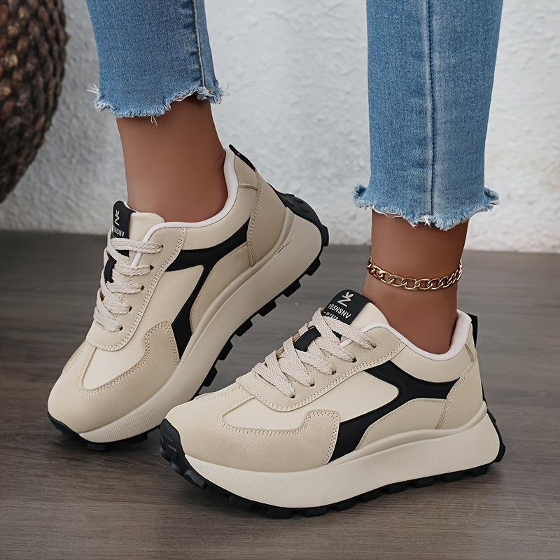 Women's White Black Outdoor Sneakers Low-Top Breathable Lace-Up Shoes