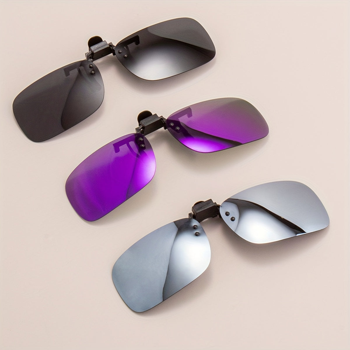 Tashqarida lager qilish va sayohat uchun 3 ta yengil toʻrtburchakli polarizatsiyali klip-on quyosh koʻzoynaklari