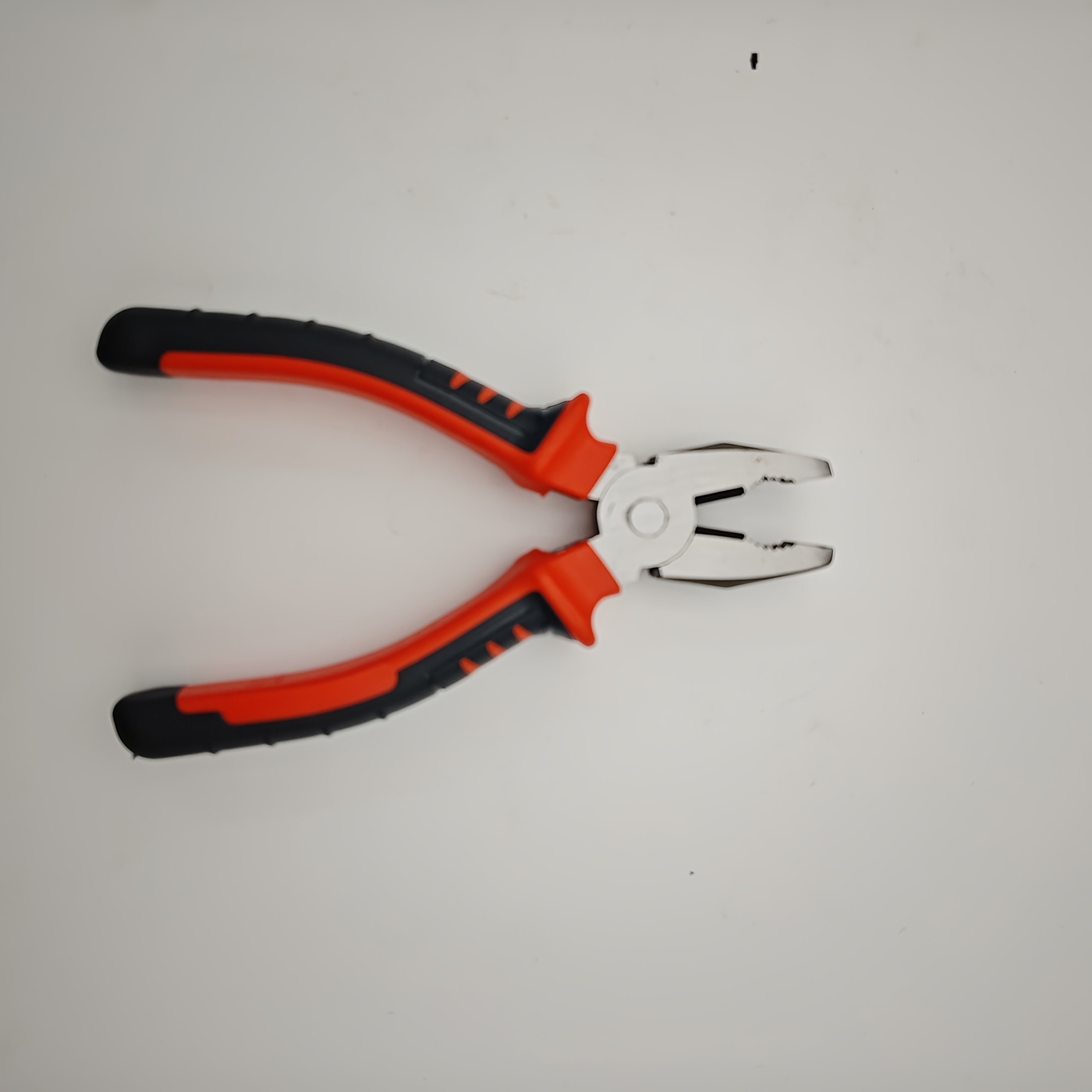 Многофункциональные плоскогубцы из хром-ванадиевой стали для электромонтажных работ, ремонта и садоводства