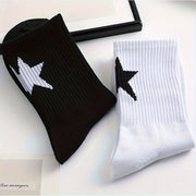 Men's and Women's Geometric Pattern Crew Socks 2-3 Pairs Breathable Polyester Spandex Black White