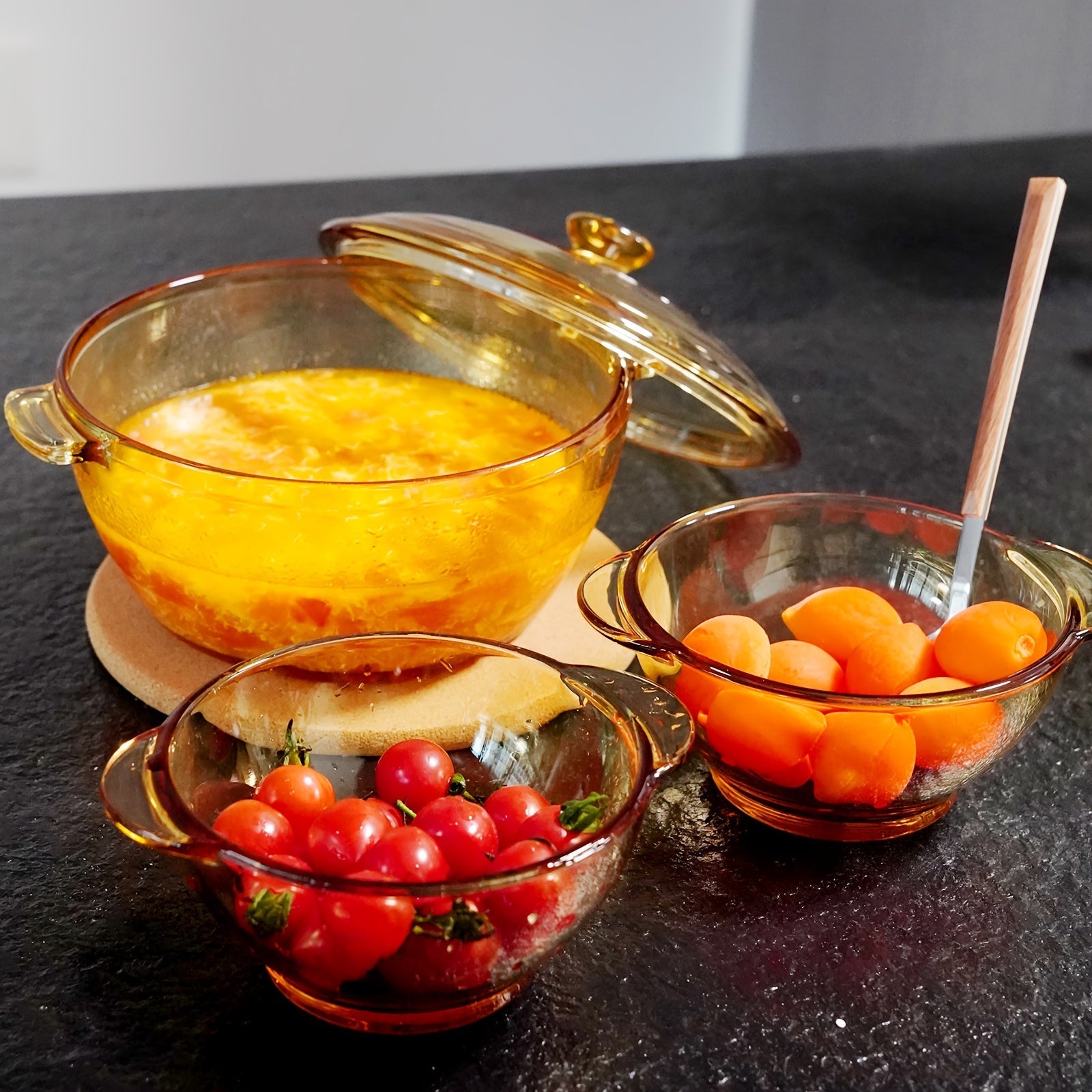 Shisha Qozon To'plami Qopqoq bilan - 1.5L Yuqori Haroratga Bardoshli Sho'rva Qozoni, Qovurma Qozoni, Ikkita Xizmat Qozoni va Isiga Bardoshli Matni o'z ichiga oladi - Naqssiz Dizayn, Sho'rva va Sut Pishirish uchun Mukammal