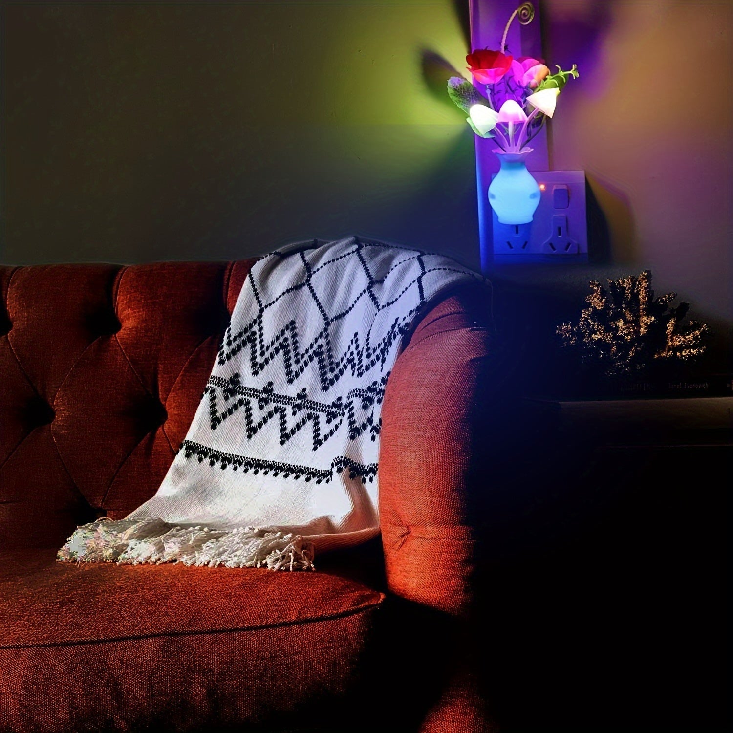 LED Mushroom Night Light Dusk to Dawn Sensor Wall Decor Plug-in European Standard