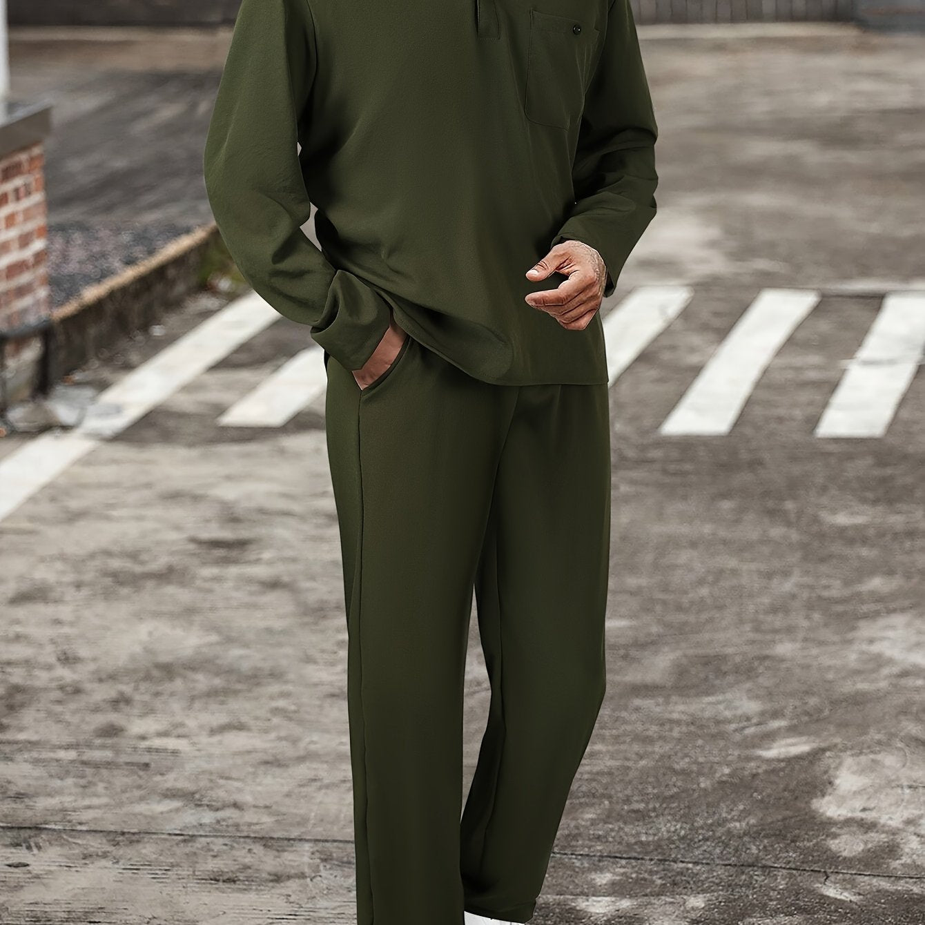 Men's Polyester Casual Sweatsuit with Collared Neck Solid Color Regular Fit Spring Fall