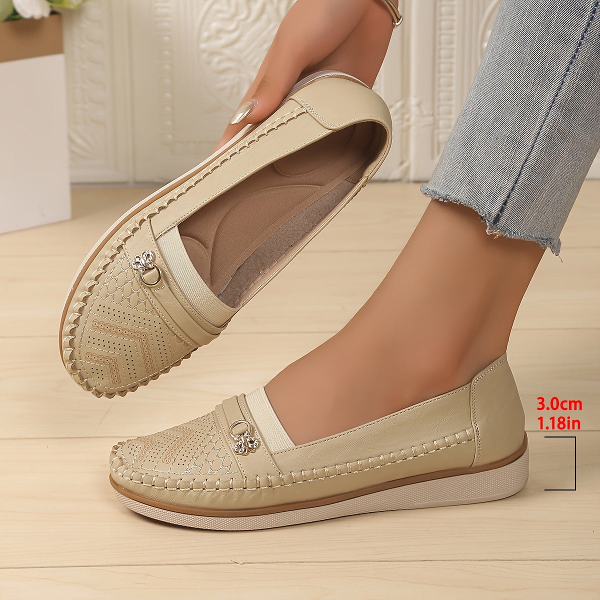 Women's Slip-On Loafers PU Upper Retro Solid Color Casual Shoes
