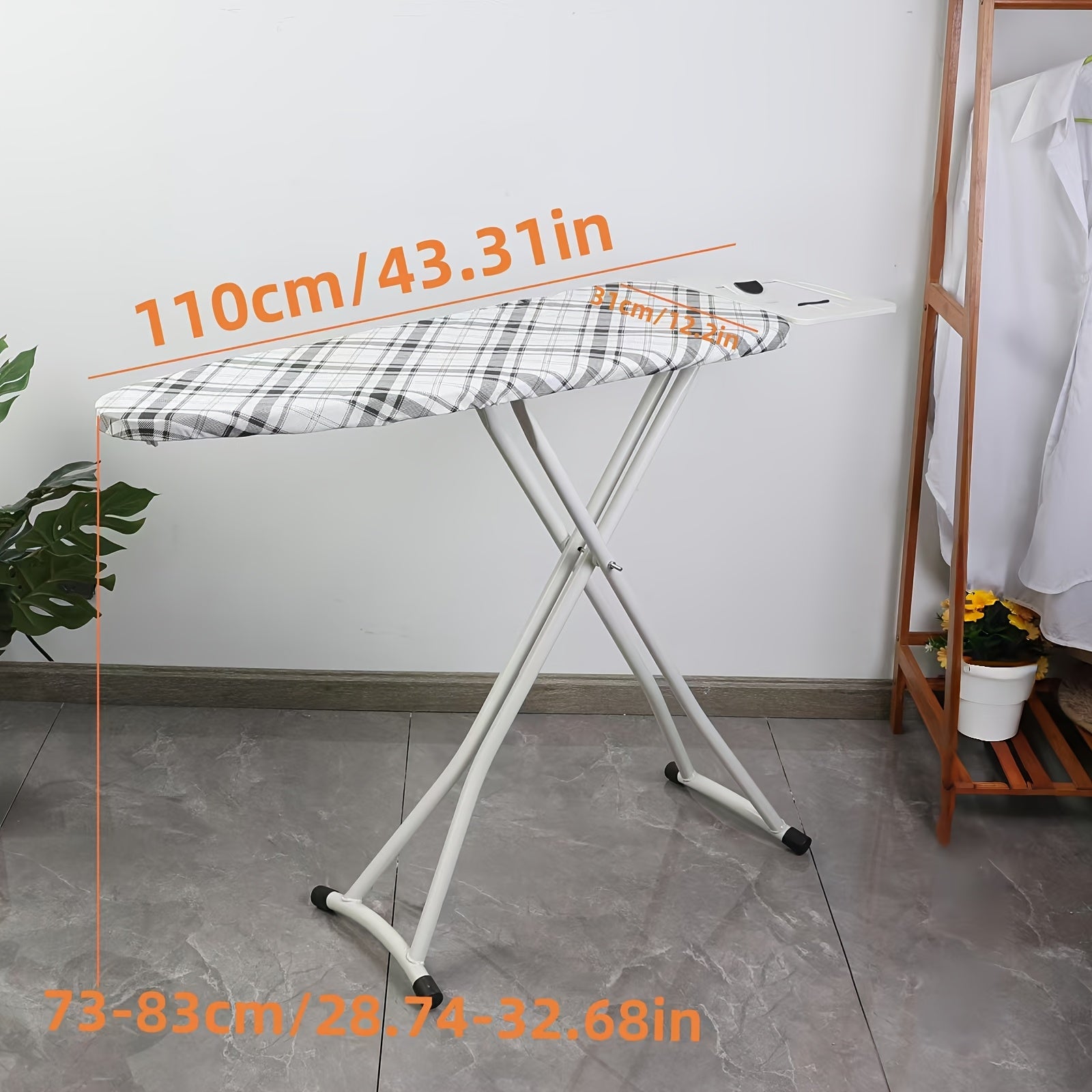 Vertikal bukadigan temir taxtasi keng yuzasi va metall ramkaga ega