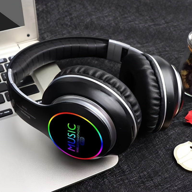 Simsiz o'yin quloqchinlari chuqur bass bilan, egiluvchan yengil dizayn, 3.5mm audio kabeli bilan mos keladi. Tugmachali ovoz nazorati, kondensator mikrofon, suv o'tkazmaydigan dizayn emas, USB.