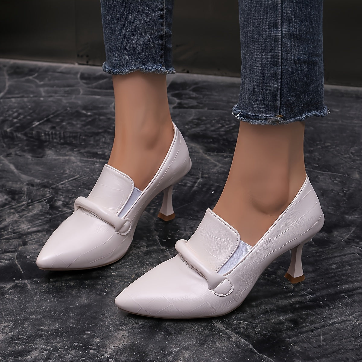 Women's Faux Leather Mary-Jane Heels with Pointed Toe and Chunky Mid-Heel