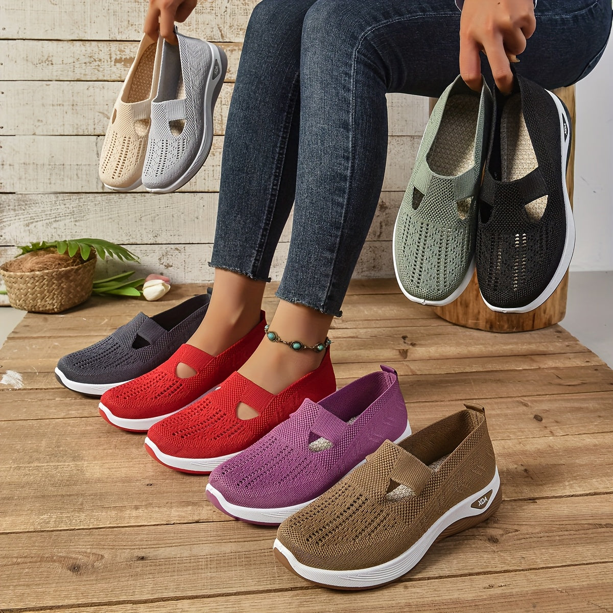 Women's Casual Mesh Sports Shoes for Running and Exercise