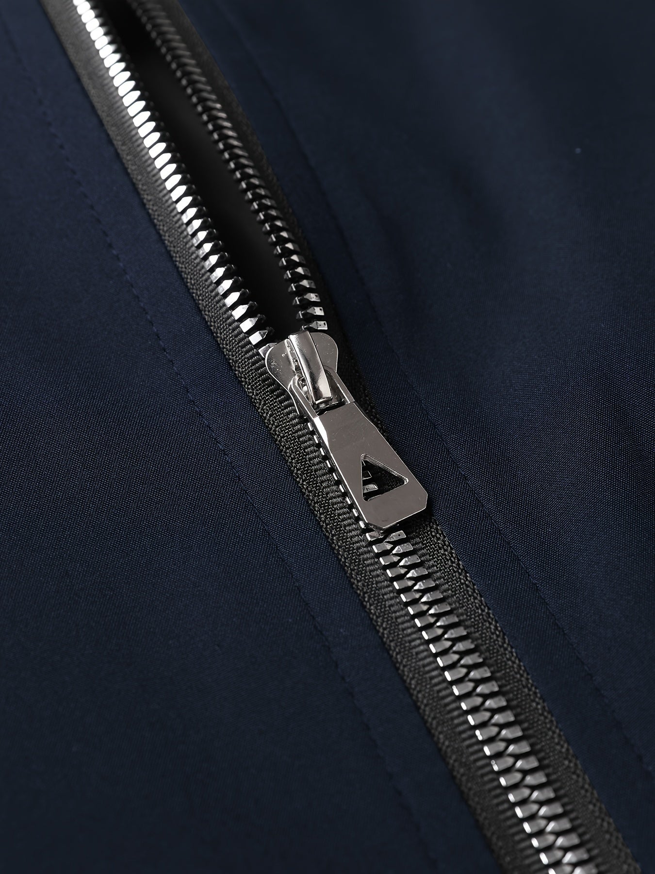 Men's Lightweight Windproof Jacket with Stand Collar Pockets for Spring Fall