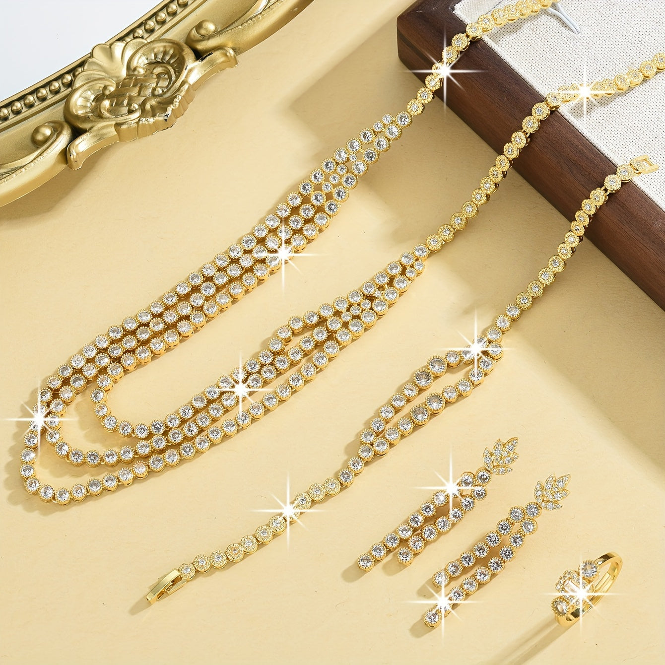 Набор роскошных ювелирных украшений из 5 предметов - с позолотой из меди 18K и синтетическими циркониевыми камнями, этот элегантный набор включает ожерелье, браслет, серьги и кольцо, идеально подходит для свадеб и подарков круглый год.