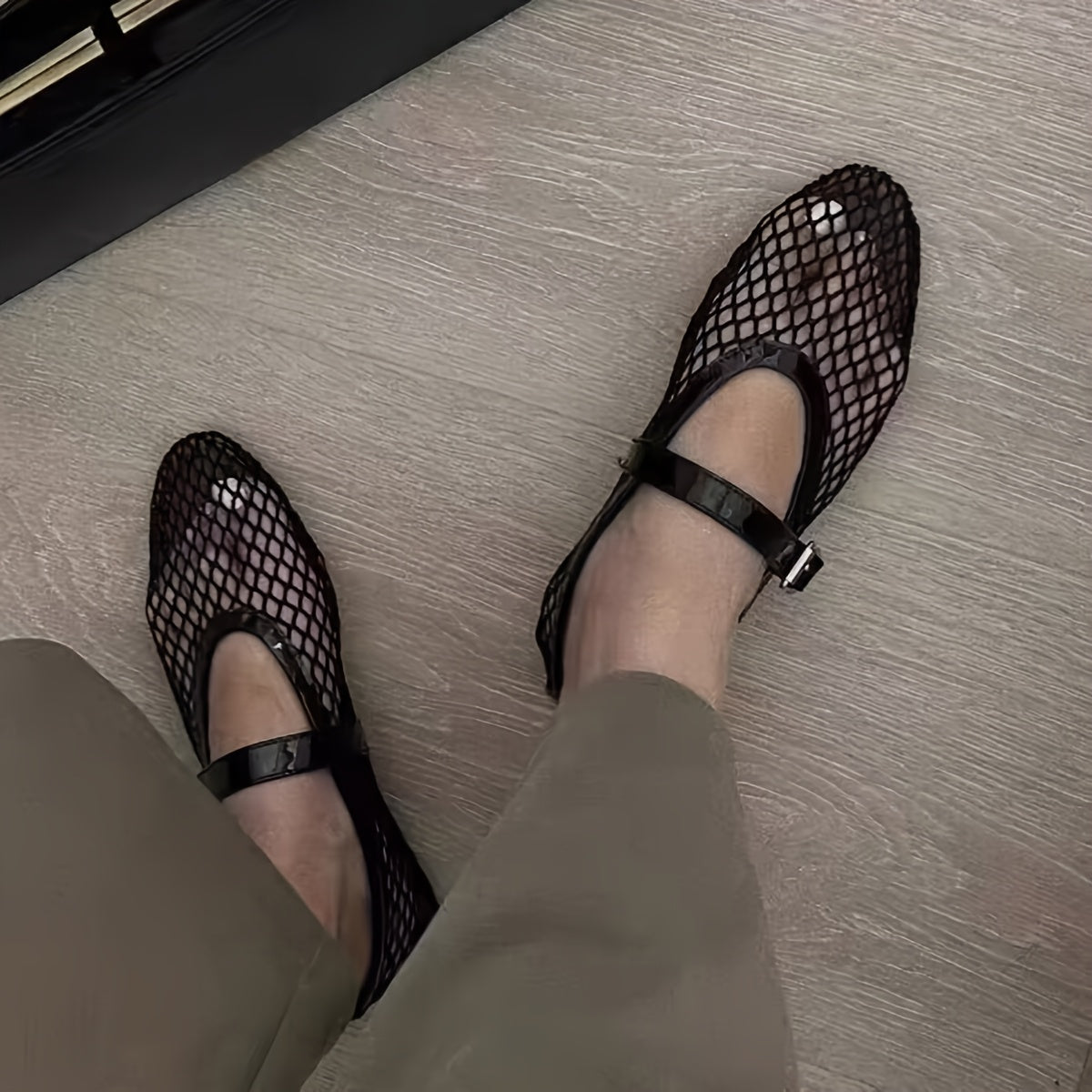 Women's Buckle Strap Flats Black White Mesh Casual Dress Shoe