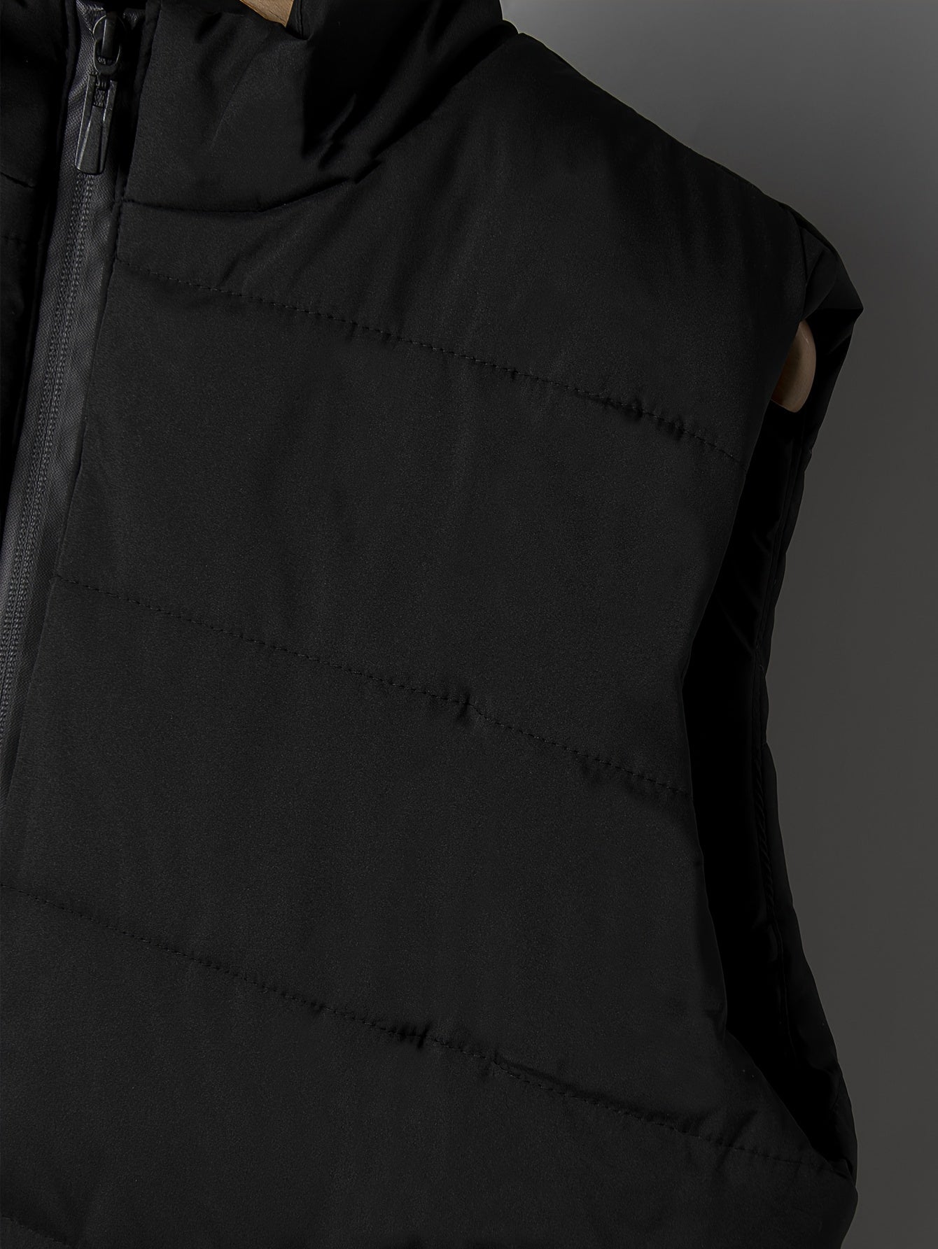 Erkaklar uchun Plus o'lchamdagi ochiq havoda kiyiladigan yengil kurtka, kuz-qish mavsumiga mo'ljallangan, bir rangli, kundalik, yengil bo'lmagan jilet