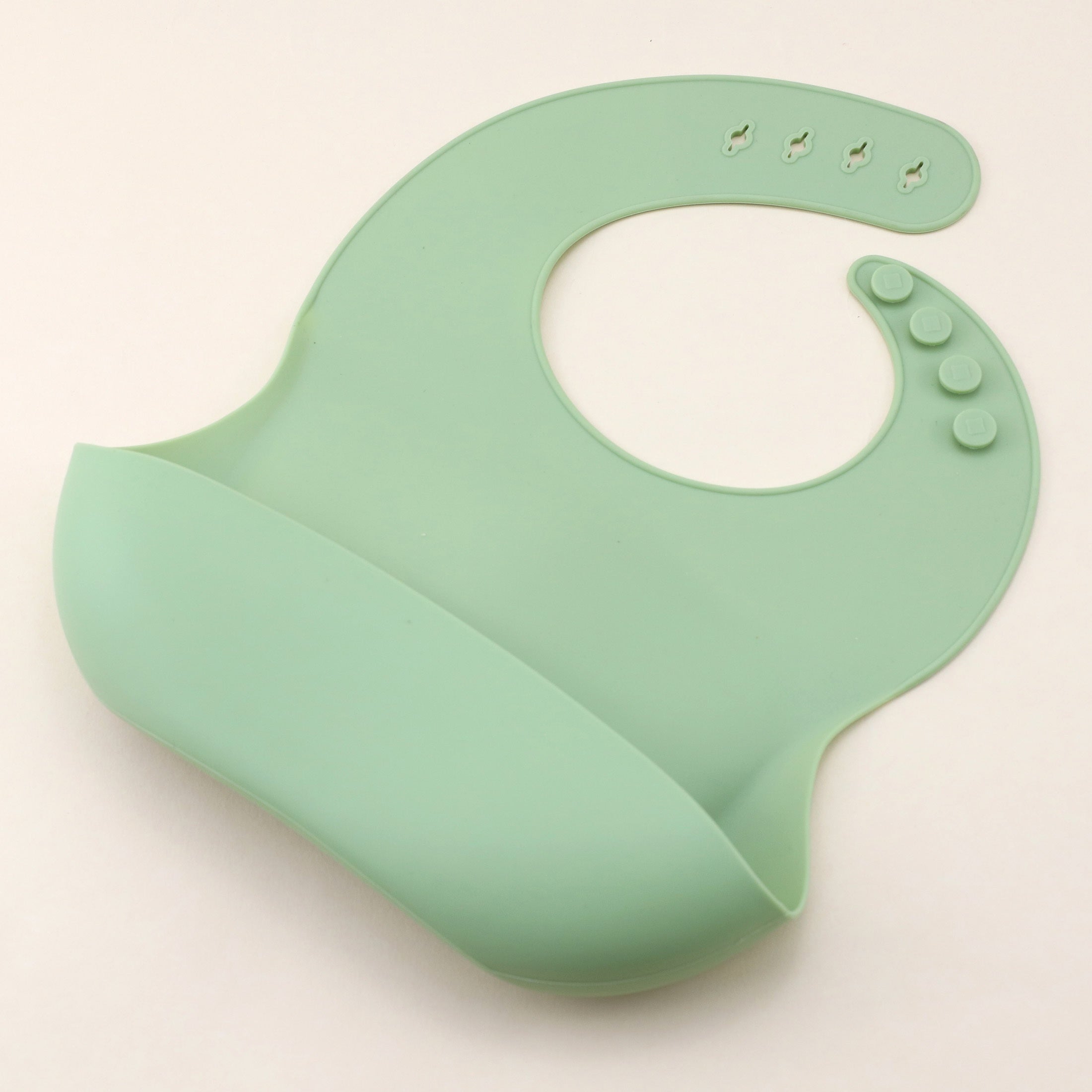 Kids Feeding Set 7 Pieces Silicone Bib Water Cup Teething Plate Suction Bowl Wooden Spoon Fork Red