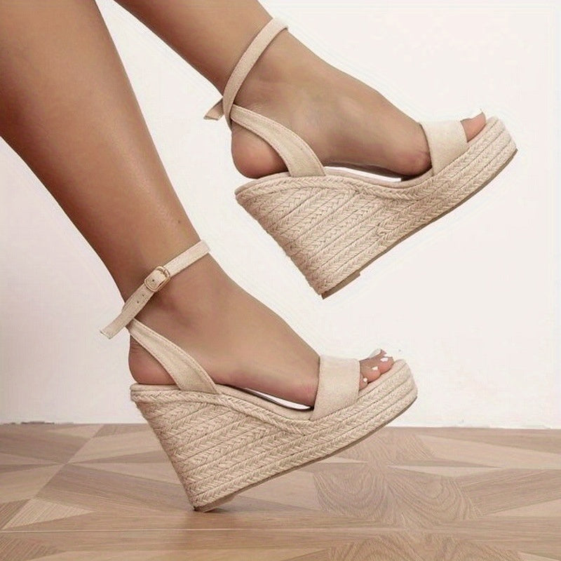 Ayollar uchun to‘g‘ri rangli matodan yasalgan, bilakdan bog‘langan, qistirma yopiq, platforma to‘pi, TPR taglik va poliuretan ichki qismi bo‘lgan poyabzal. Yuvilmaydi. Espadril to‘pi bilan yuqori to‘p uslubi va