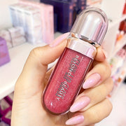 Ayollar uchun namlantiruvchi lab bo'yog'i, Ultra Shine, uzoq davom etadigan Berry