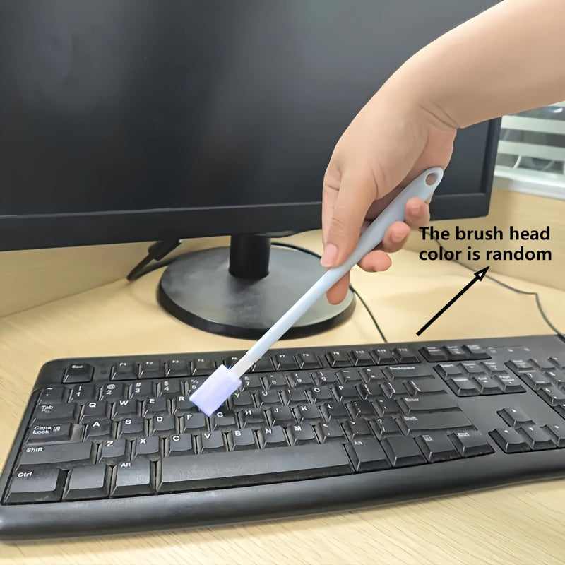 Xona bezak to'plami 1 ta hojatxona bo'shlig'i cho'tkasi va hojatxonalar, eshik bo'shliqlari va klaviatura yoriqlari kabi qiyin erishiladigan joylarni tozalash uchun 30 ta almashtirish cho'tkasi boshini o'z ichiga oladi.