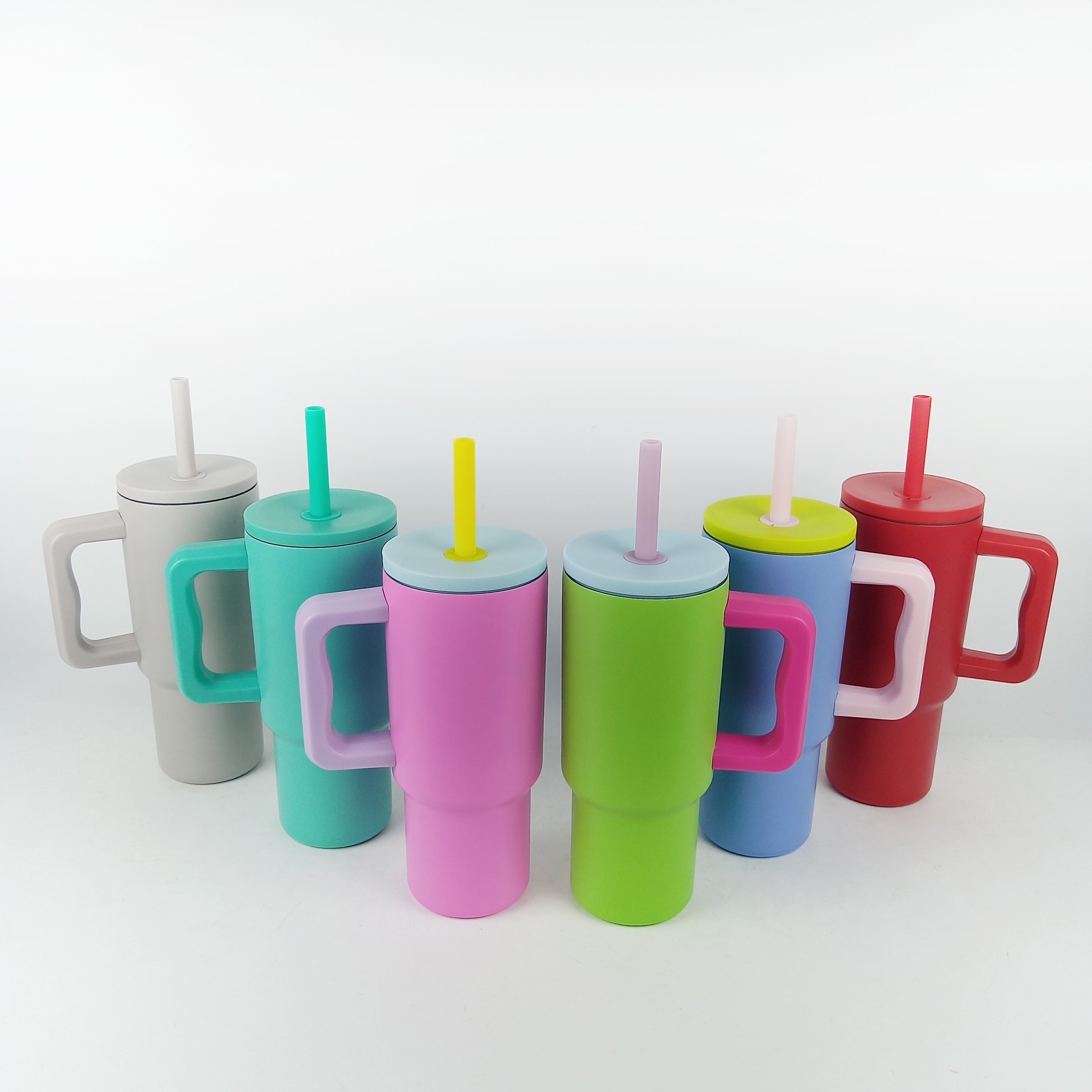 24oz Insulated Stainless Steel Water Bottle with Handle Leakproof BPA-Free