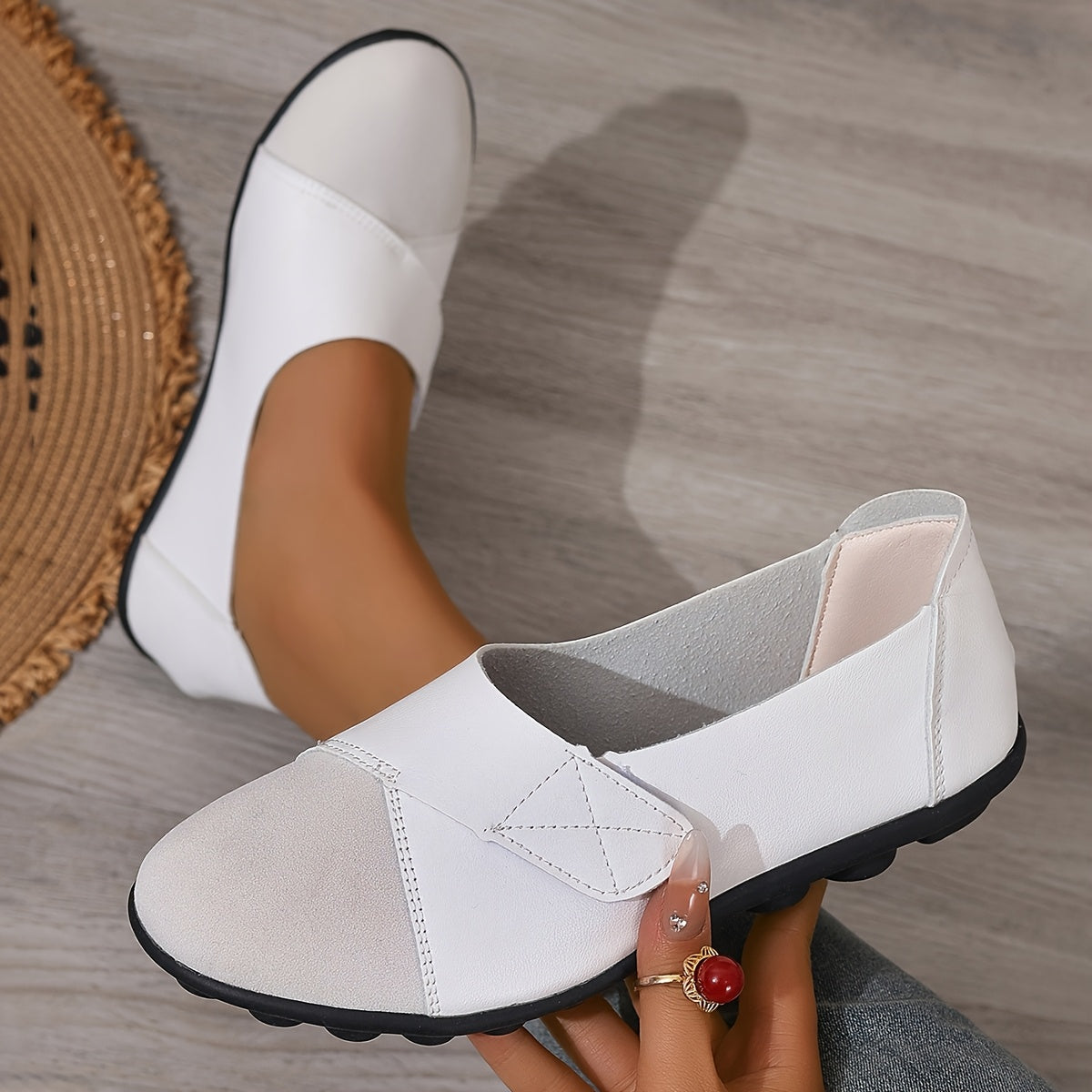 Women's Lightweight Casual Sneakers, Low-Top Shoes with Rubber Sole, Multiple Colors